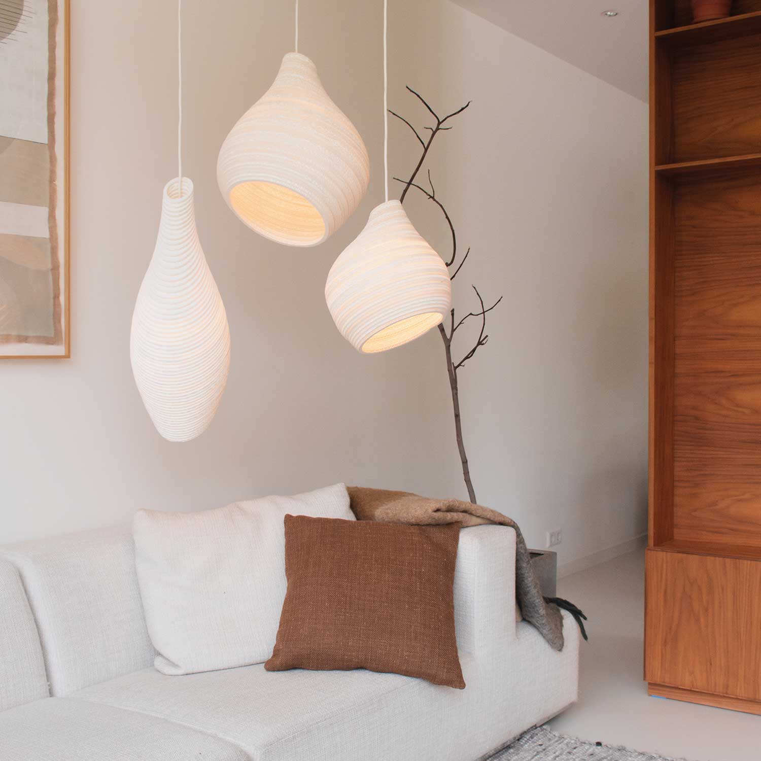 Scraplights Hive - White organic design suspension lamp in cardboard