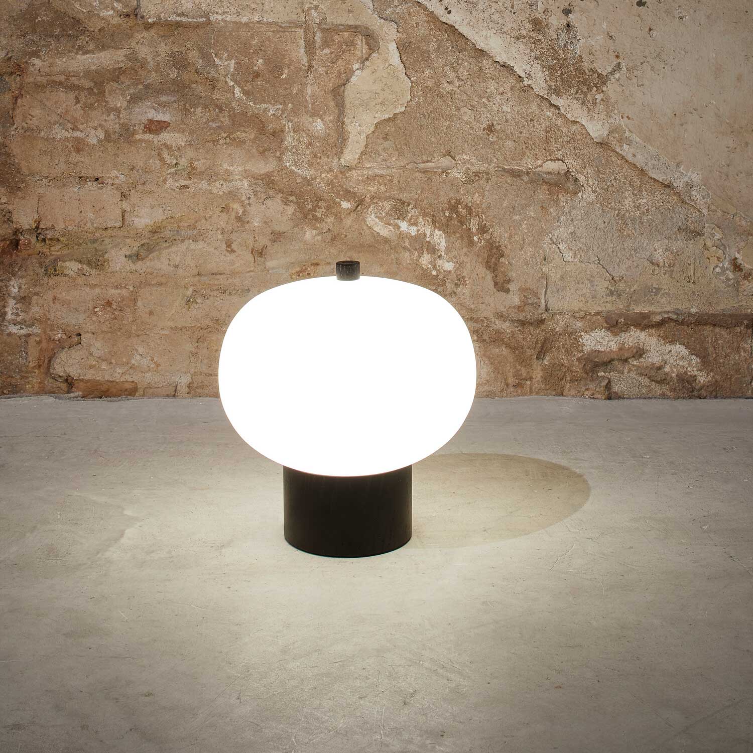 Ilargi - LED bedside lamp in glass with design for bedroom