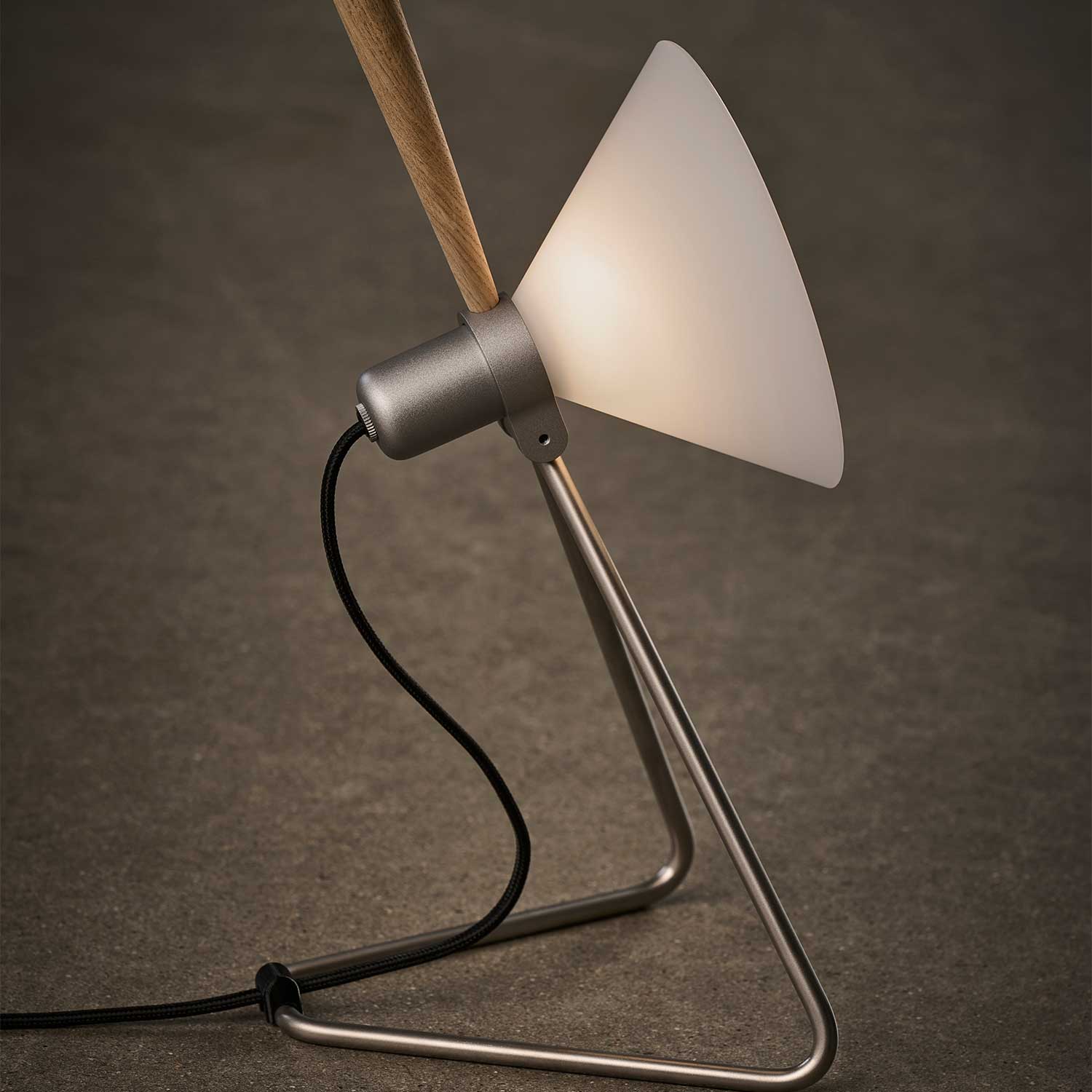 Spot 356 - Lampada da comodino proiettore vintage design