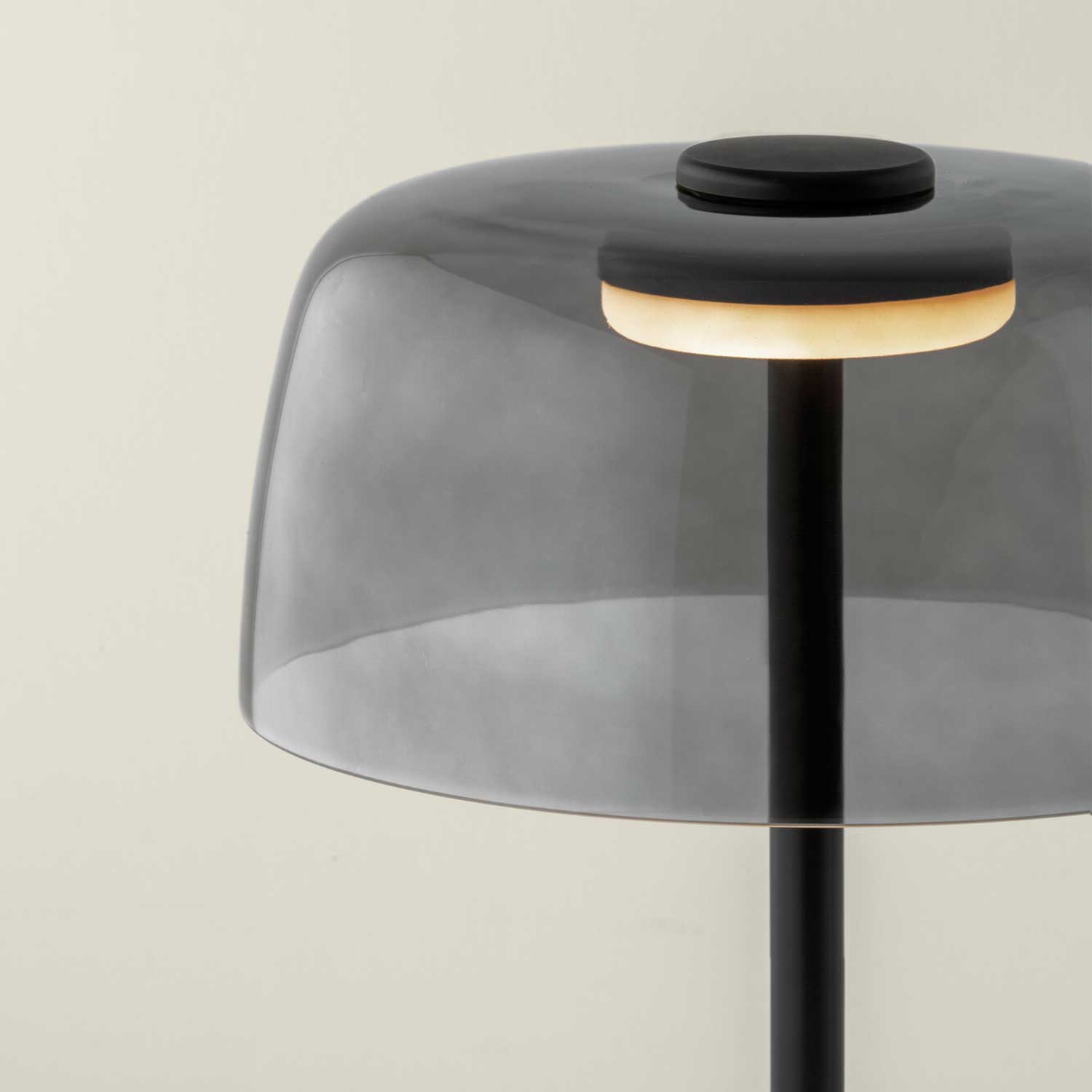 Levels 1 - LED bedside lamp in glass design for bedroom