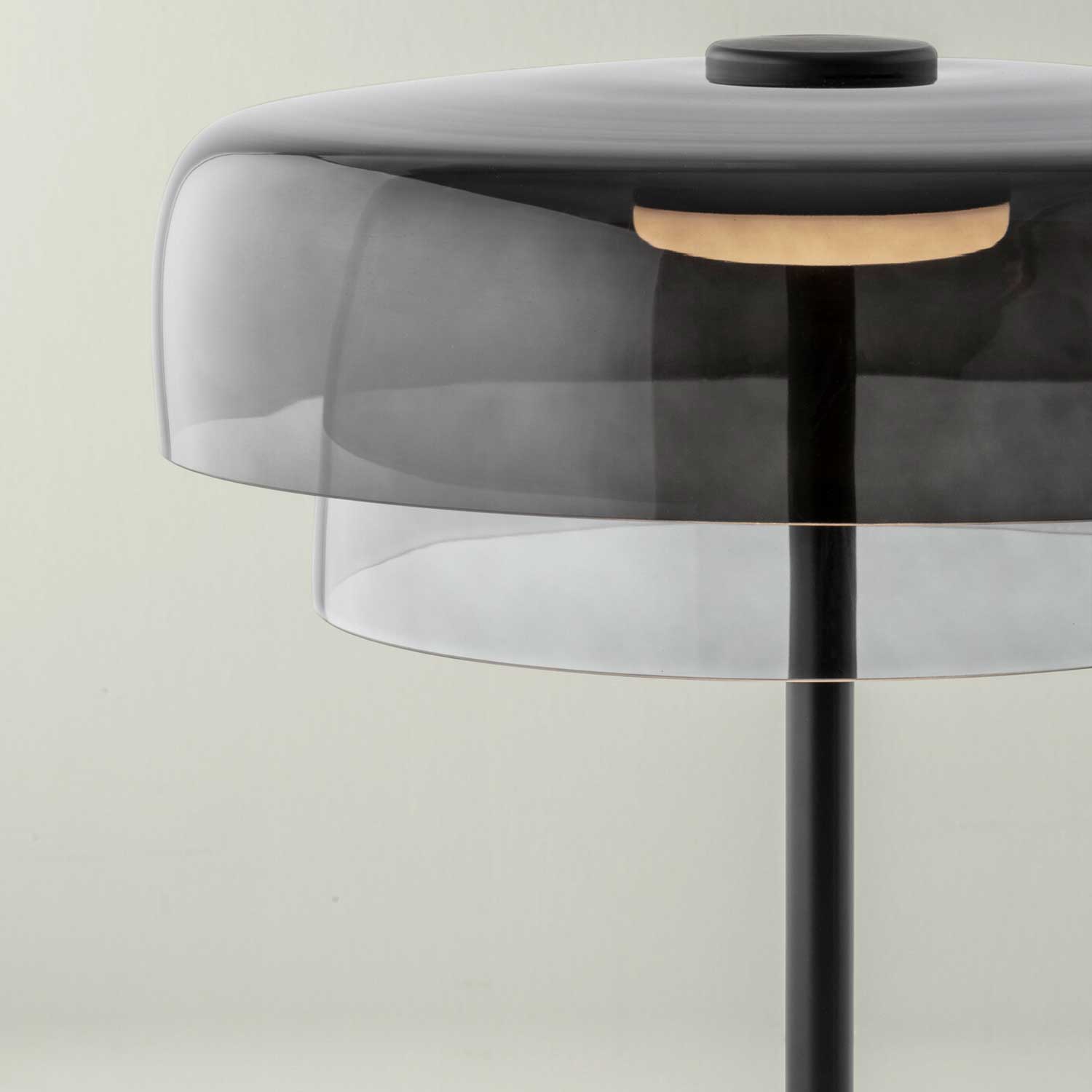 Levels 2 - LED table lamp in glass with a stylish design for living room