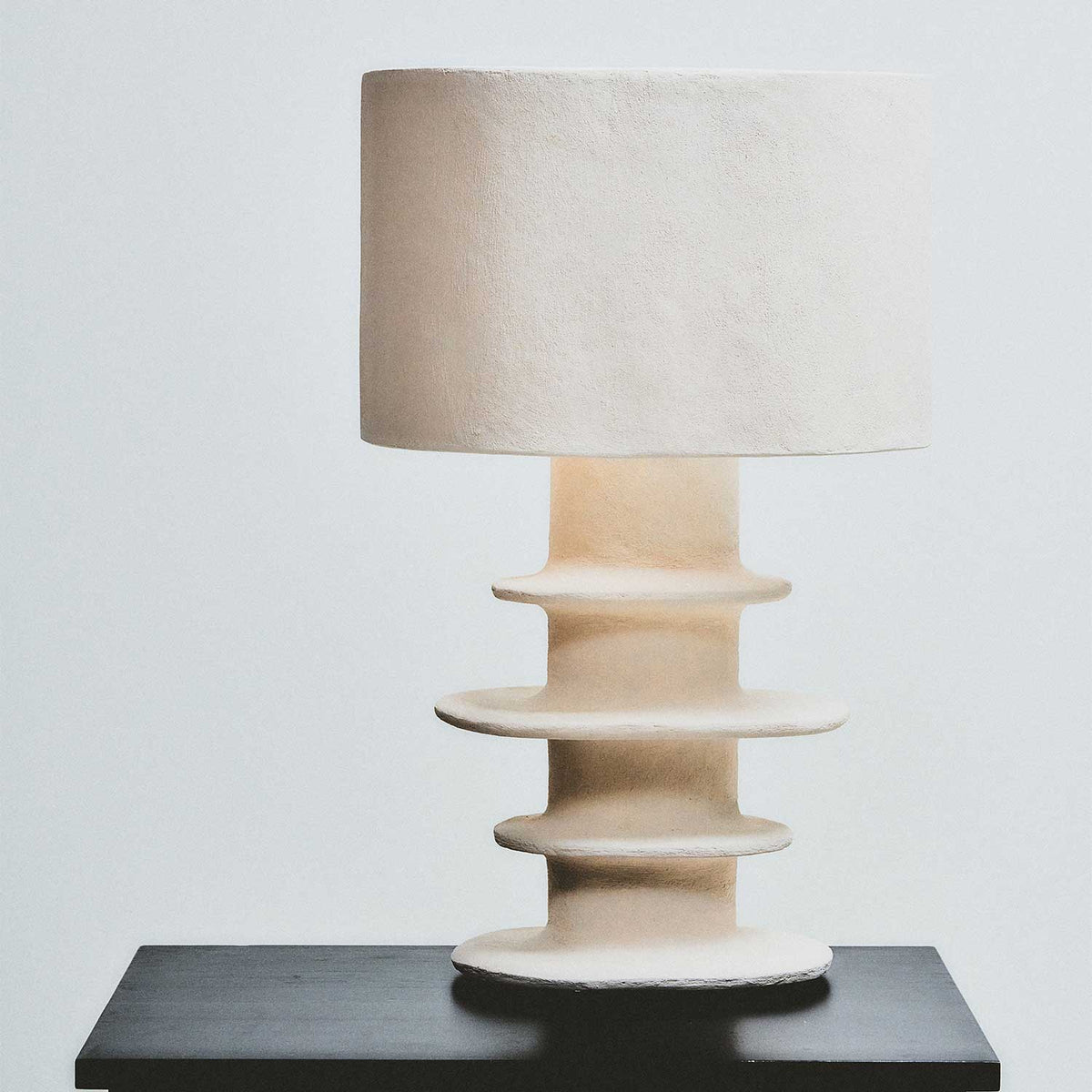 Earth Géométrique - Lampe à poser en papier mâché, style wabi-sabi