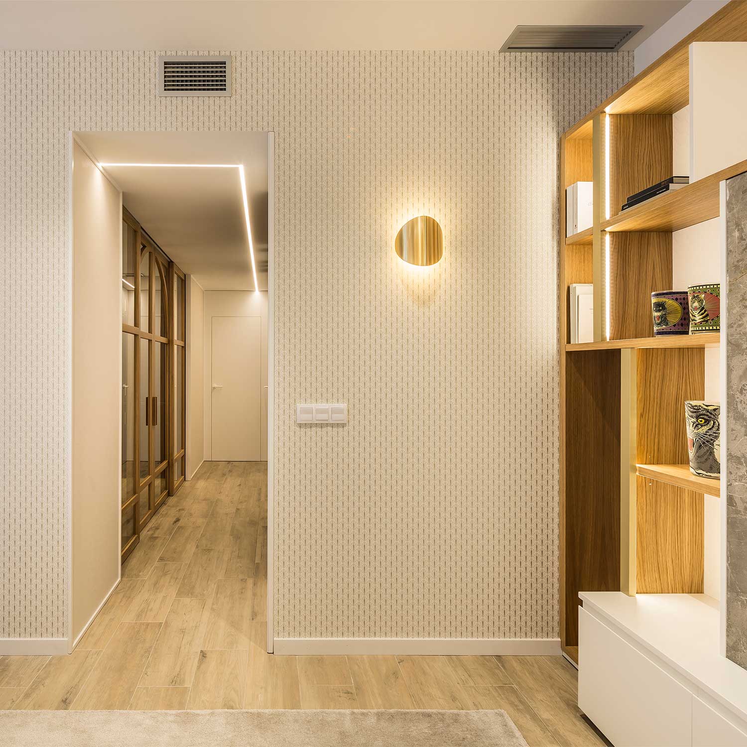 Луна - Минималистичный дизайнерский настенный светильник для гостиной