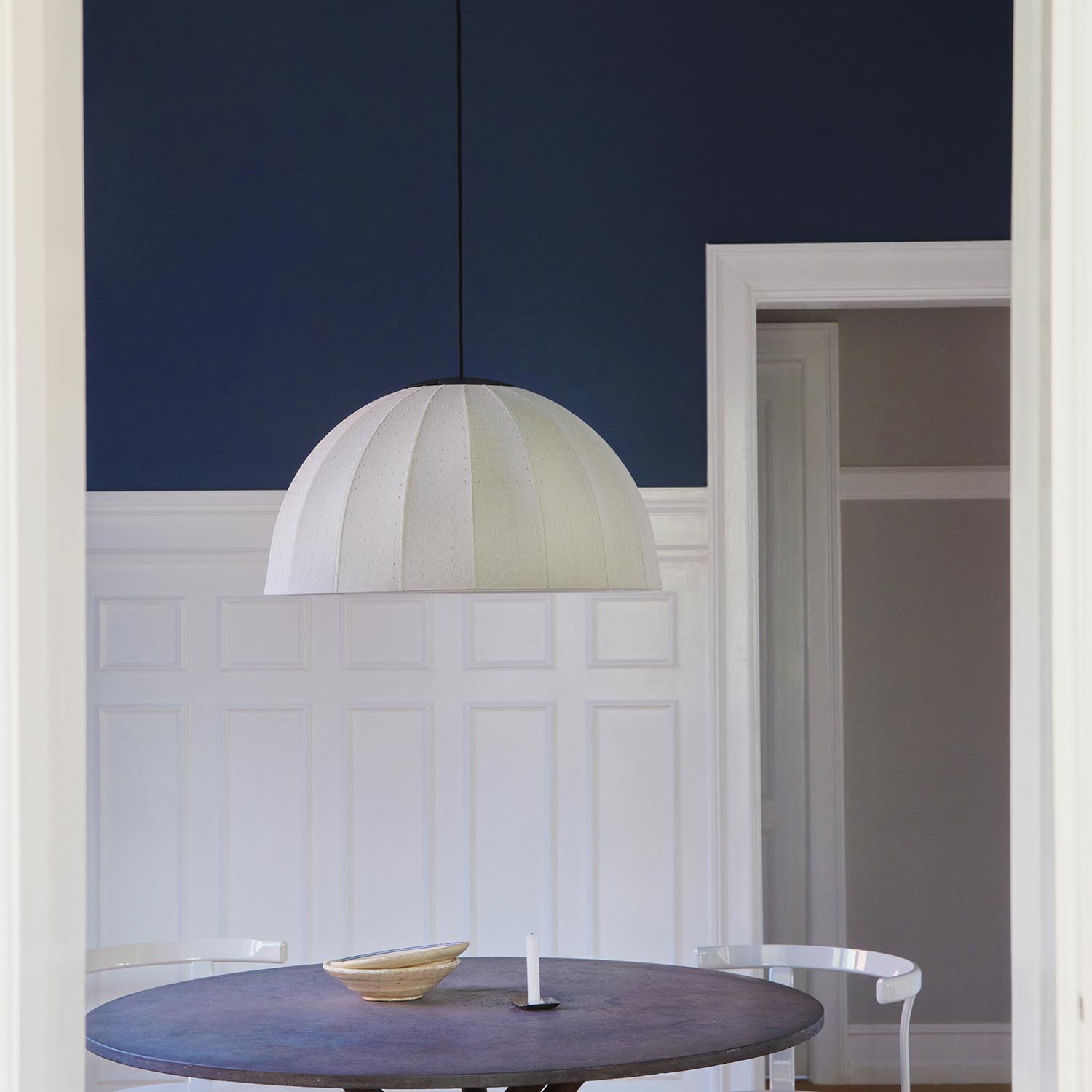 MOLLIS - LED-Hängeleuchte aus Stoff in kuppelförmigem Design