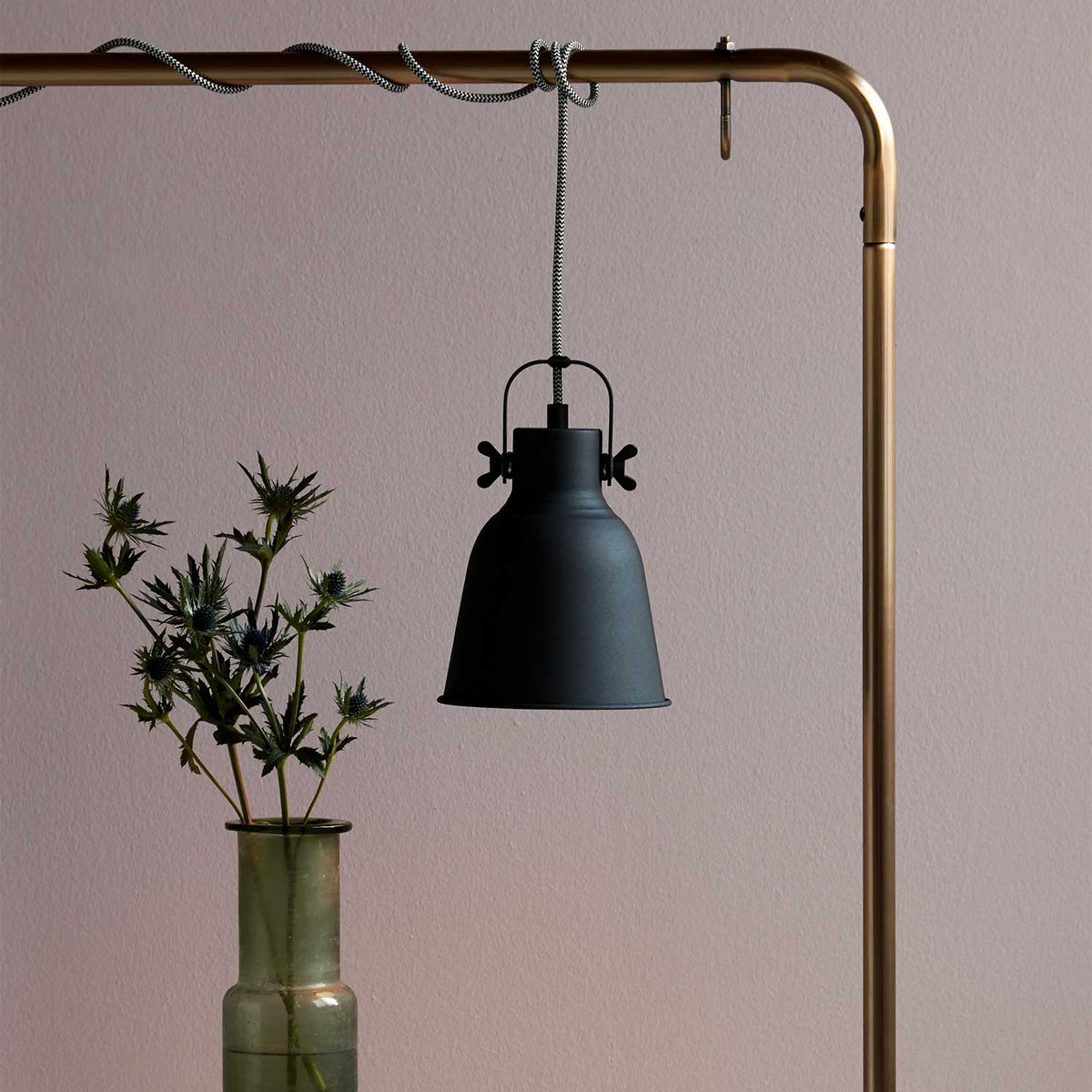 Adrian - Suspension orientable en métal anthracite, style industriel