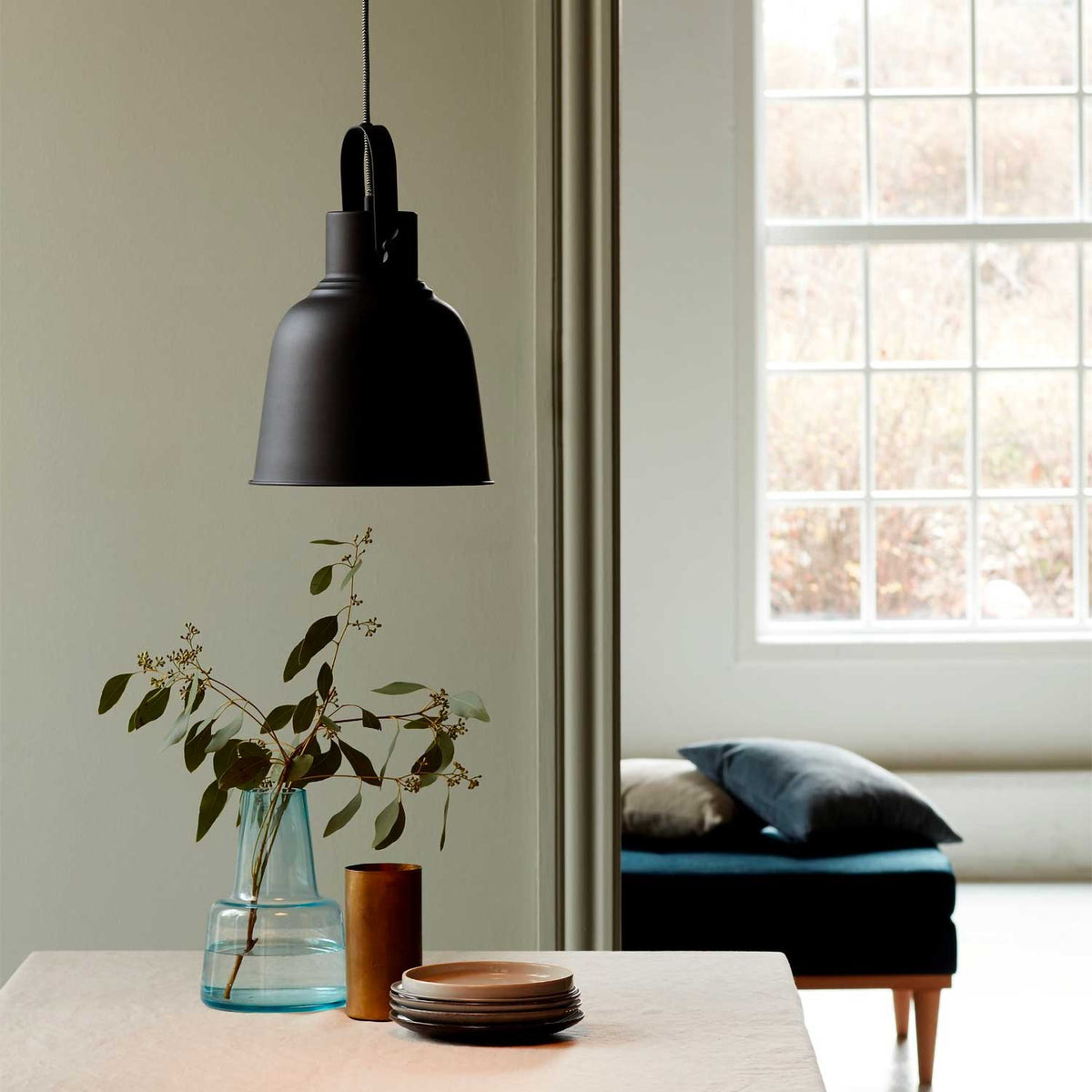 Adrian - Suspension orientable en métal anthracite, style industriel