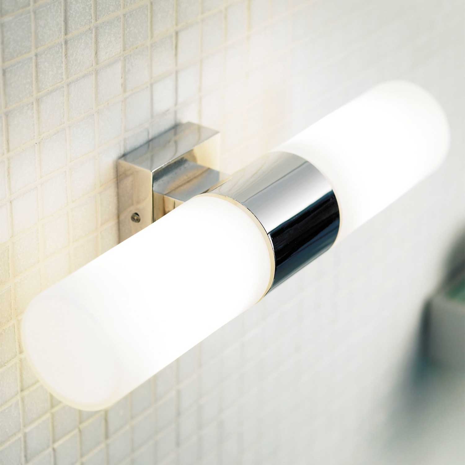 Tangens - Aplique de pared doble para baño moderno