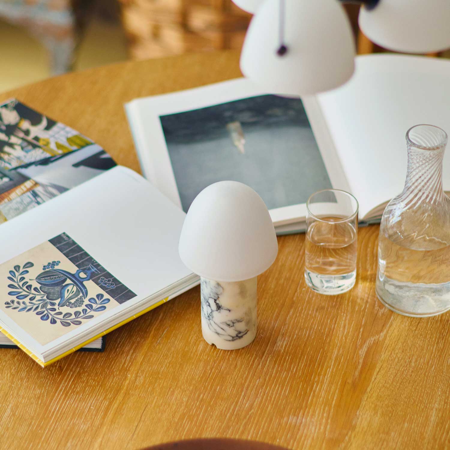 Fuse - Wireless design lamp in alabaster and brass