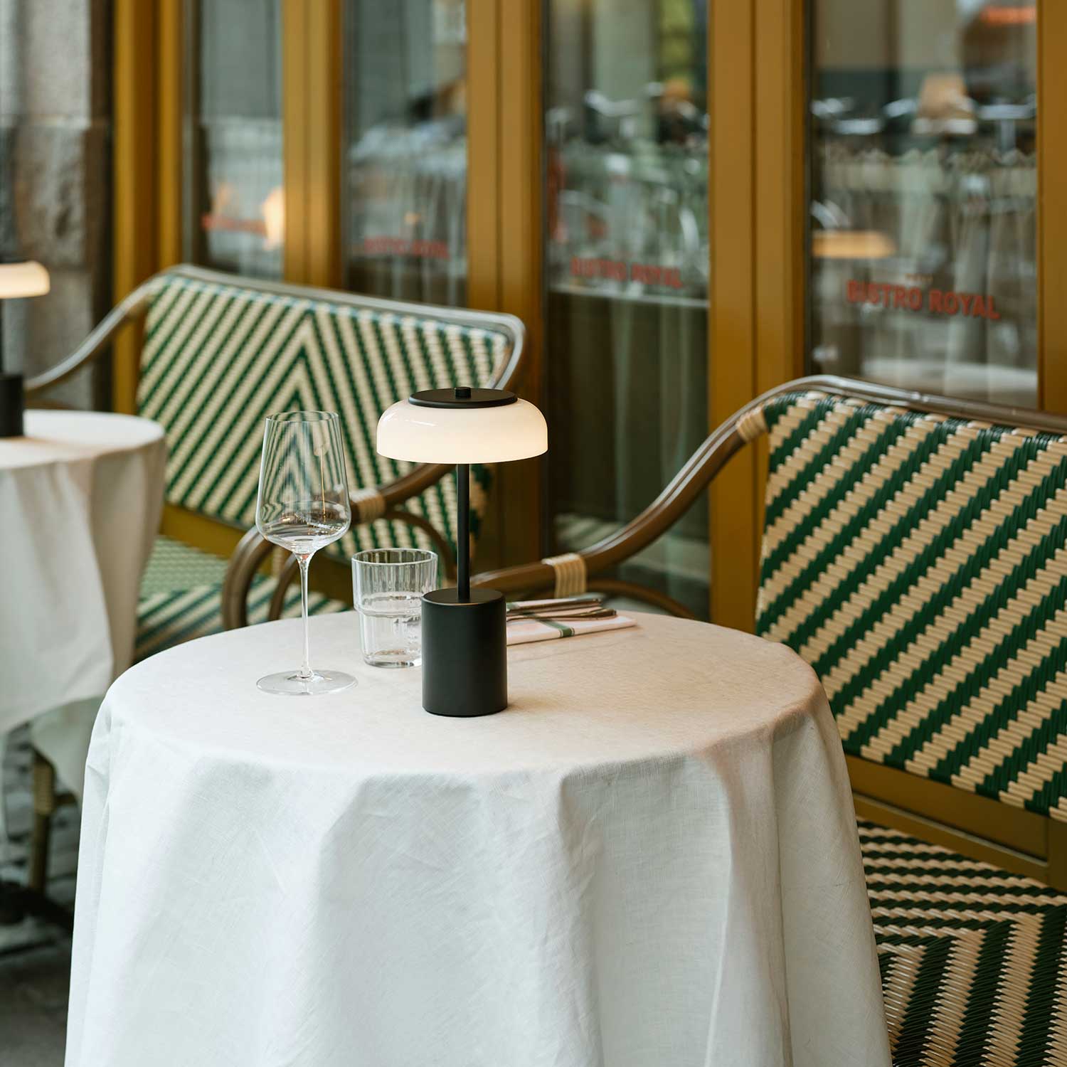 BLOSSI - Lampada portatile ricaricabile senza fili, impermeabile IP65