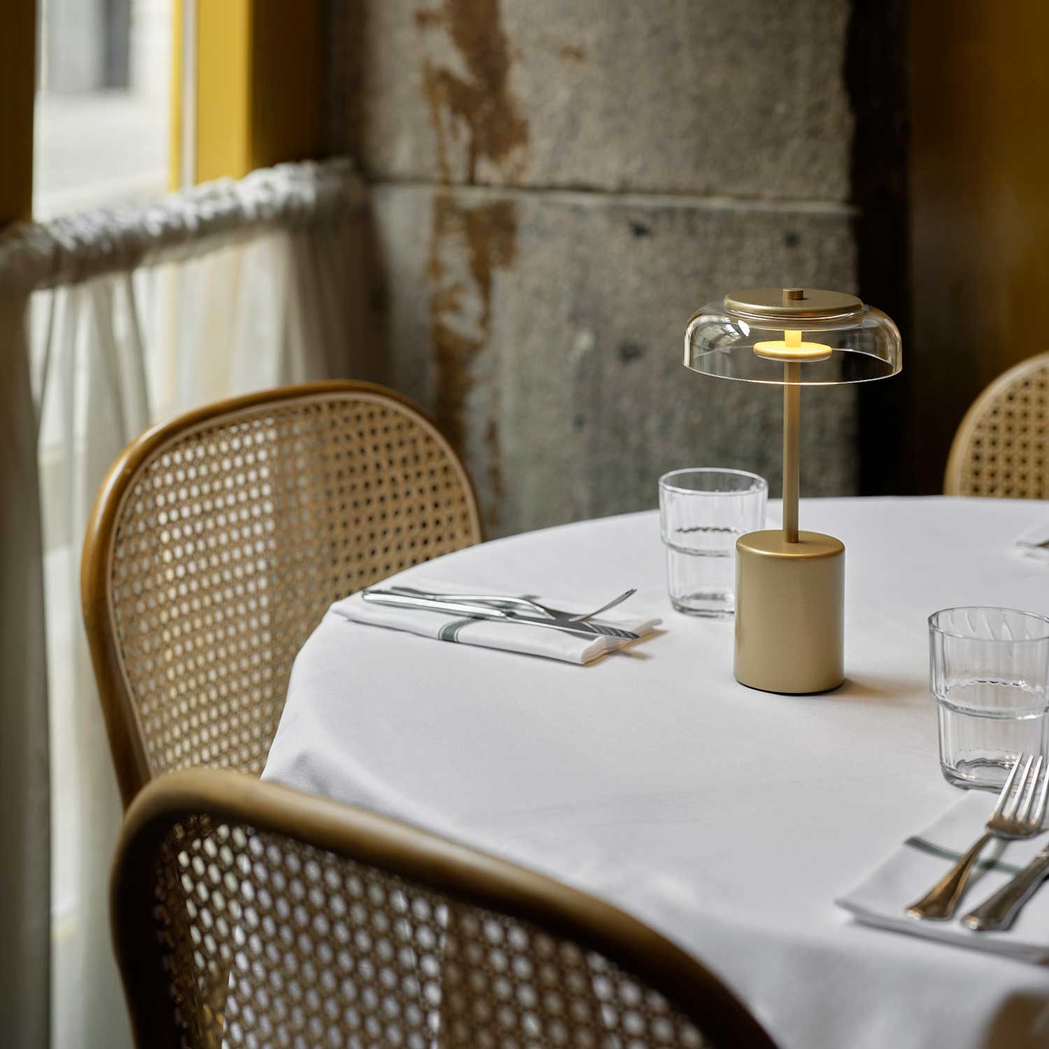 BLOSSI - Lampada portatile ricaricabile senza fili, impermeabile IP65