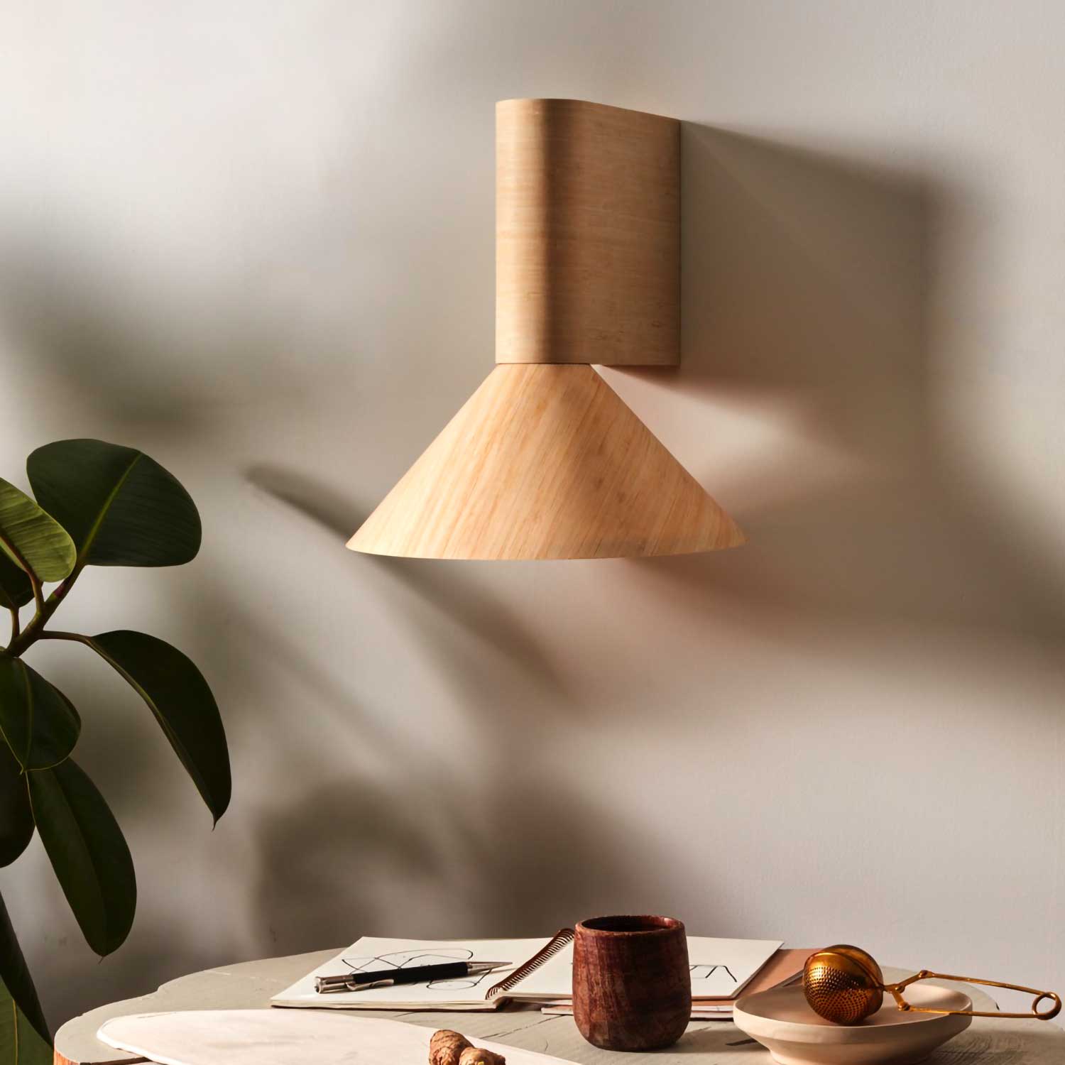 M30 - Applique murale en bambou design moderne