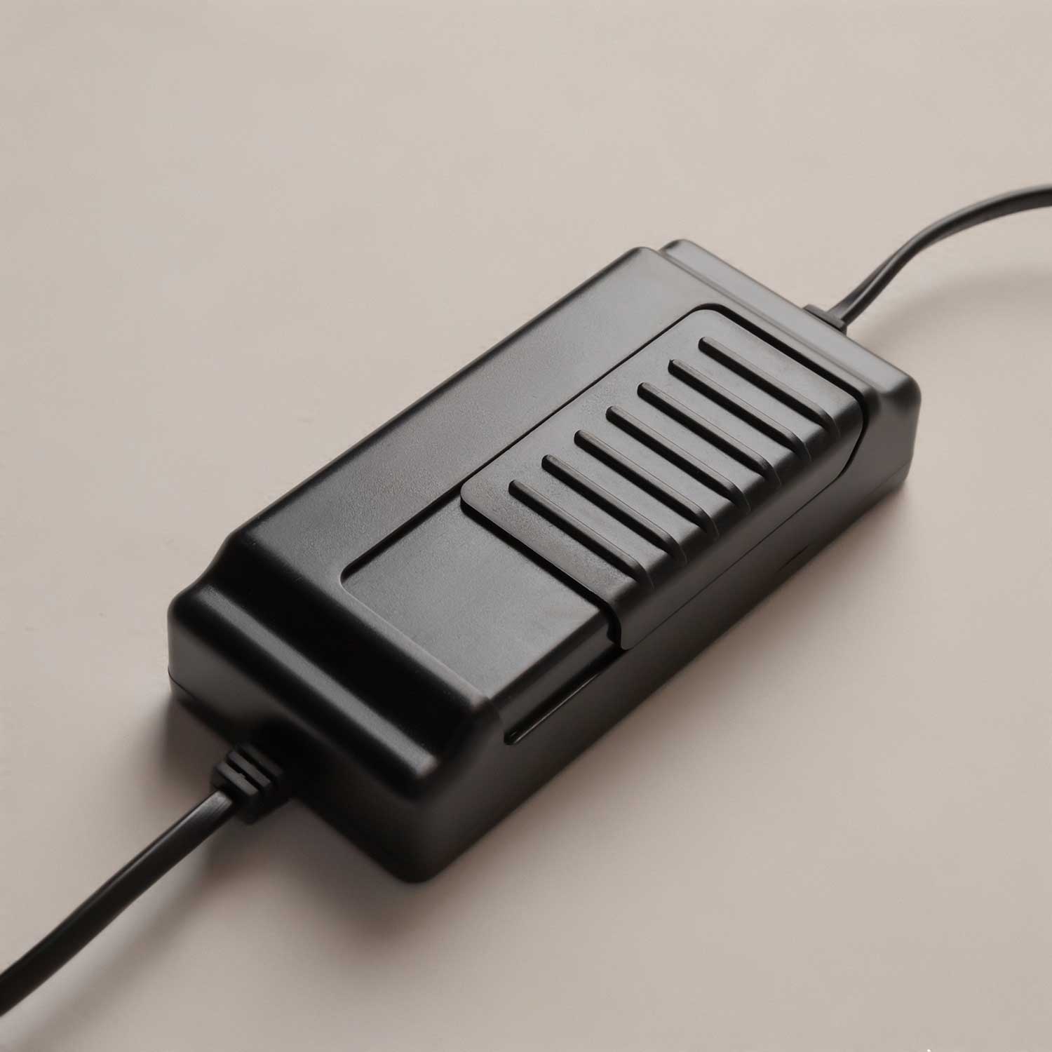 Gancio - Lampada da terra tubo LED flessibile design moderno