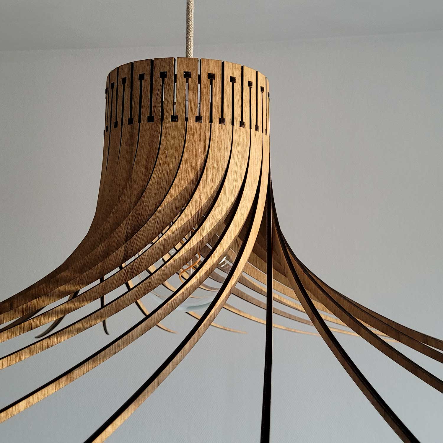 Rotond - Large circular pendant light in natural handmade wood