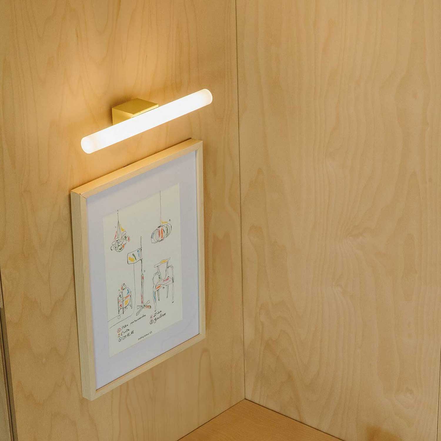 Calma - Modern LED bathroom wall light