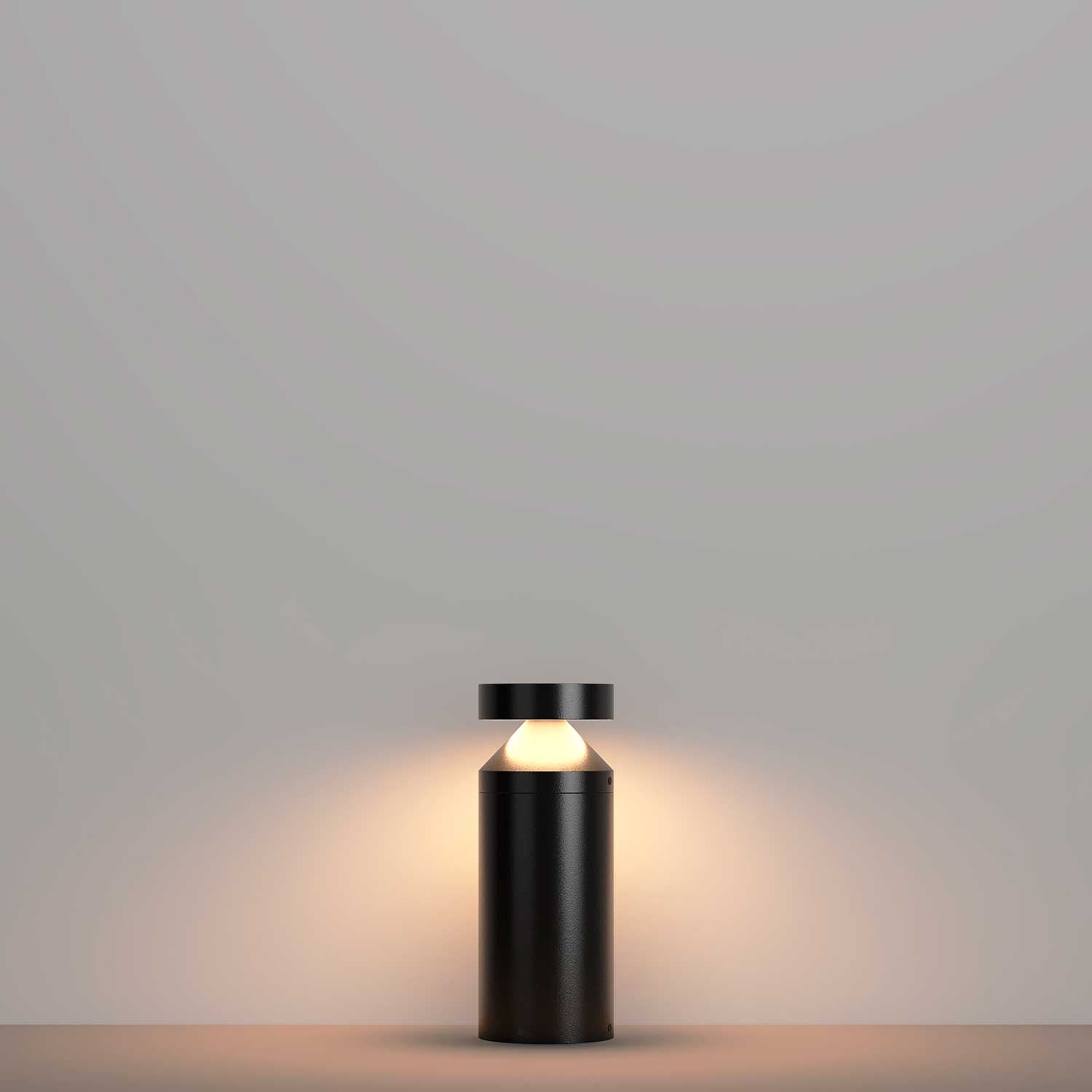Olten - Modern black steel outdoor light bollard