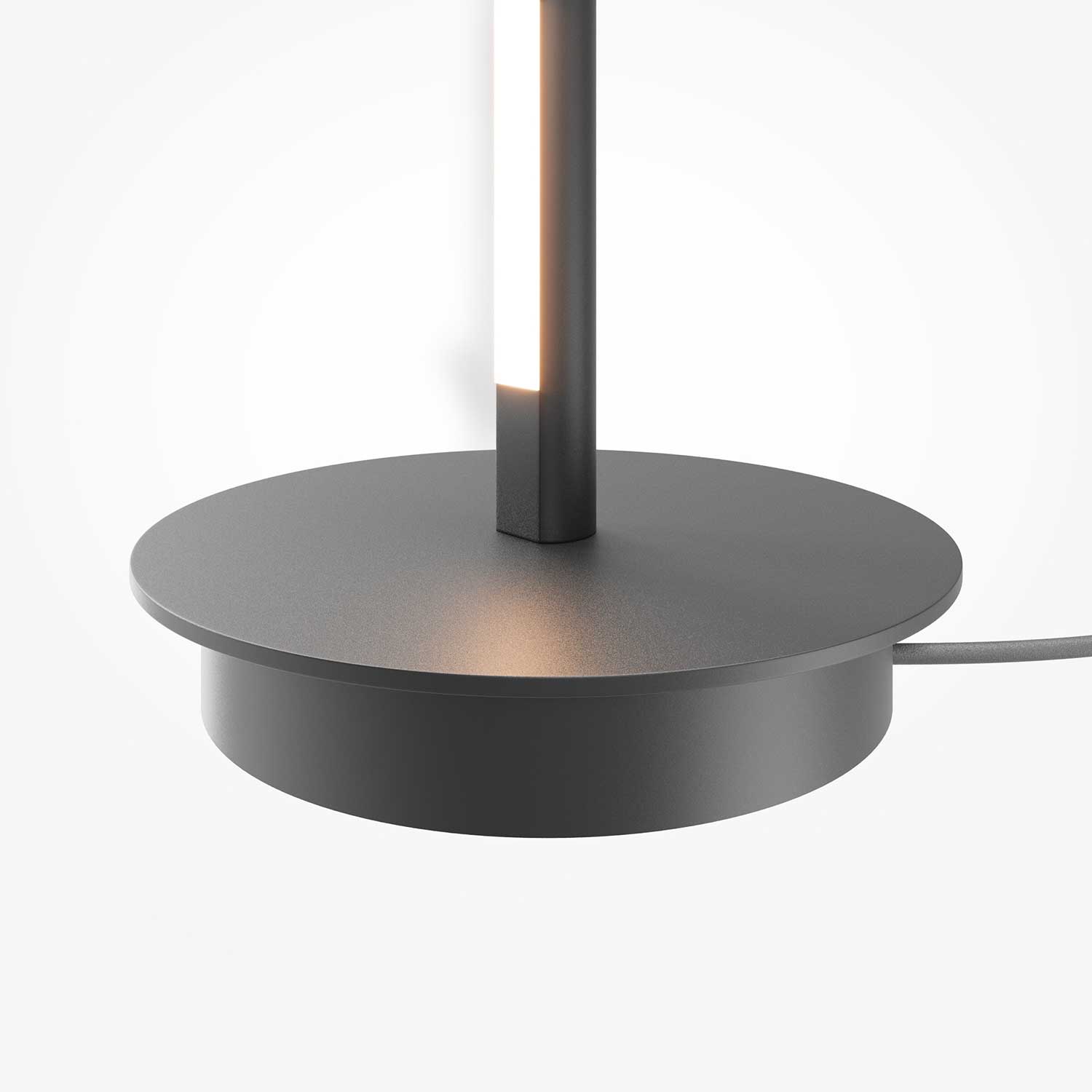 Thin - Minimalist floor LED lamp with modern design