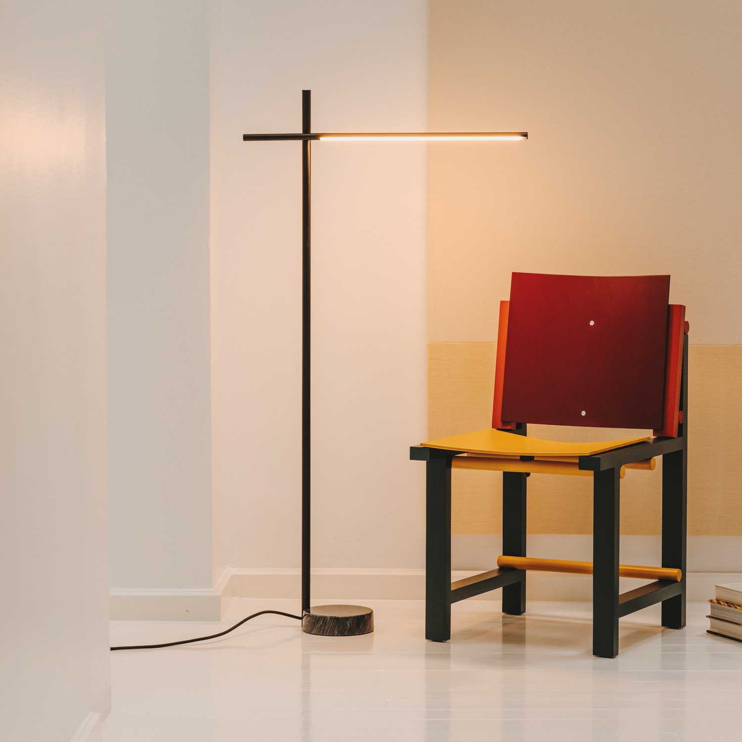 Tubs - Lampadaire LED design minimaliste pour salon