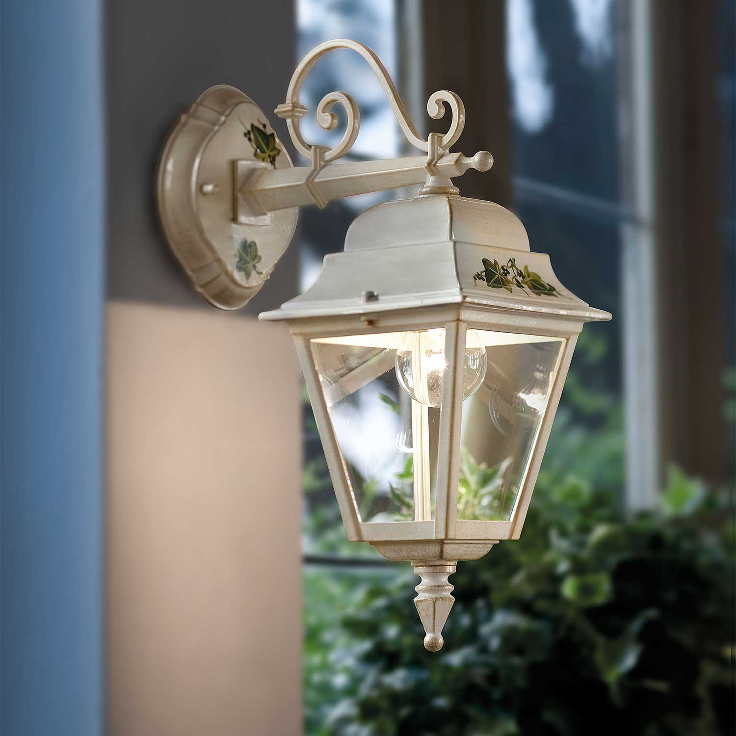 Gorizia - Applique murale d'extérieur en céramique blanche design italien