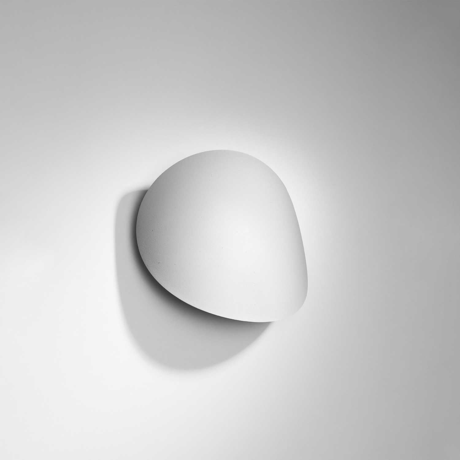 Acrux - Aplique de pared de diseño en acero negro o blanco para dormitorio moderno