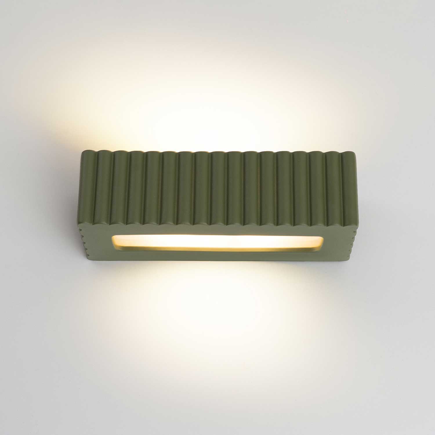 Arich - Modern fluted rectangular wall light