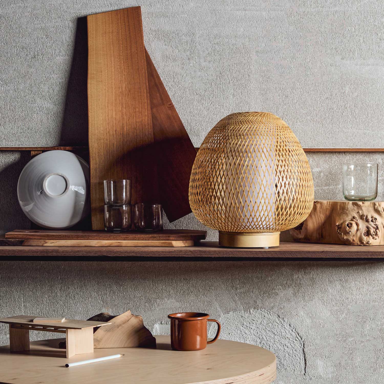 TWIGGY AW - Настольная лампа форма яйца из плетеного бамбука