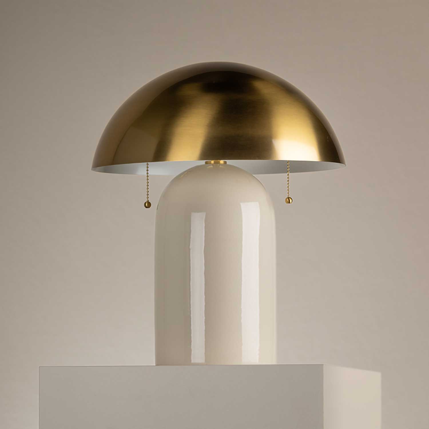 Gaia - Modern ceramic and brass bedside lamp