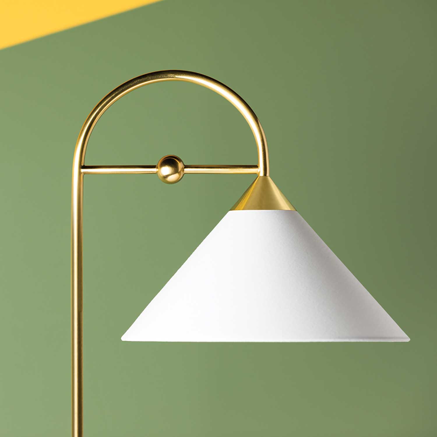 Sang - Brass floor lamp for living room