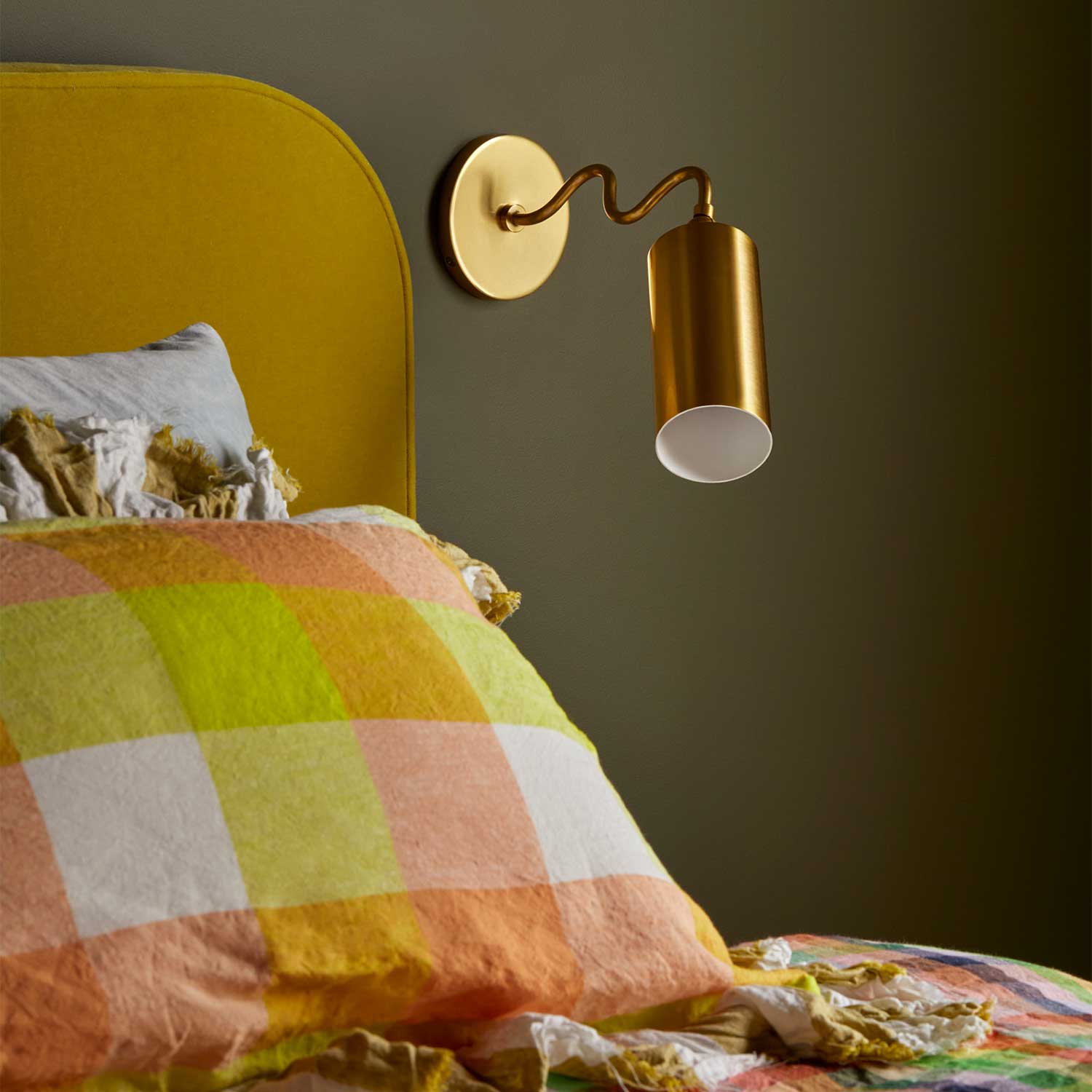 Bea - Aplique de pared lectora vintage en latón para dormitorio