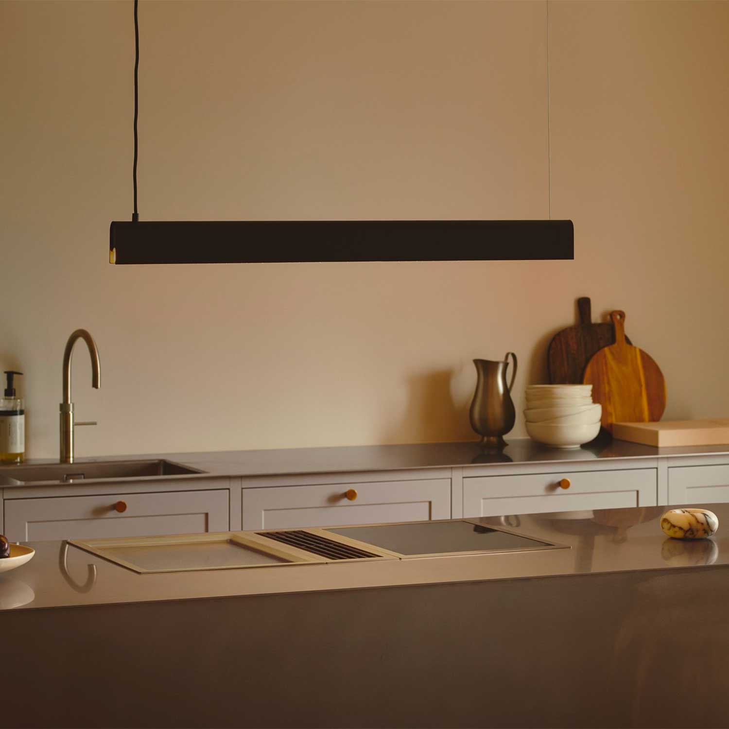 Beau - Lampada a sospensione LED nera per ufficio contemporaneo
