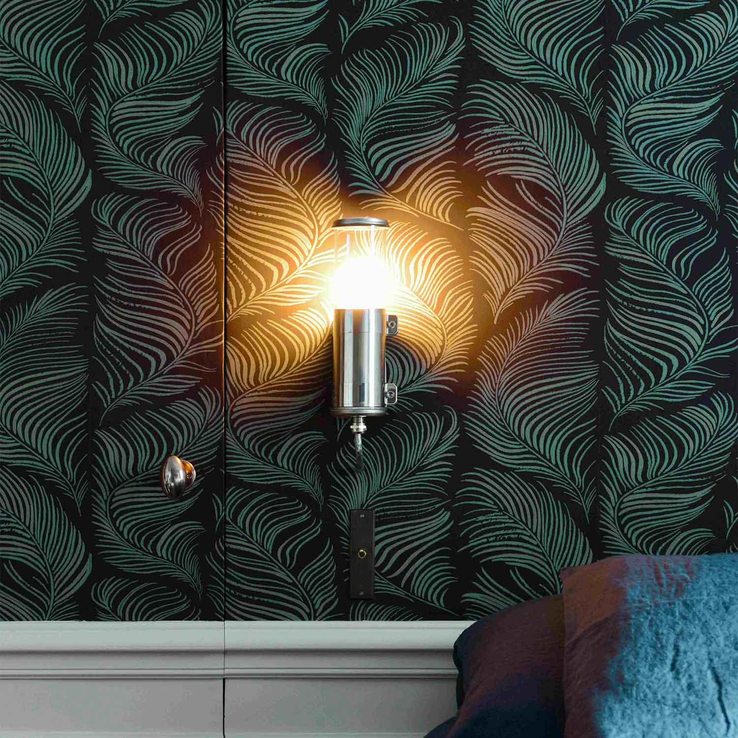 BENDZ - Applique da parete industriale in acciaio impermeabile