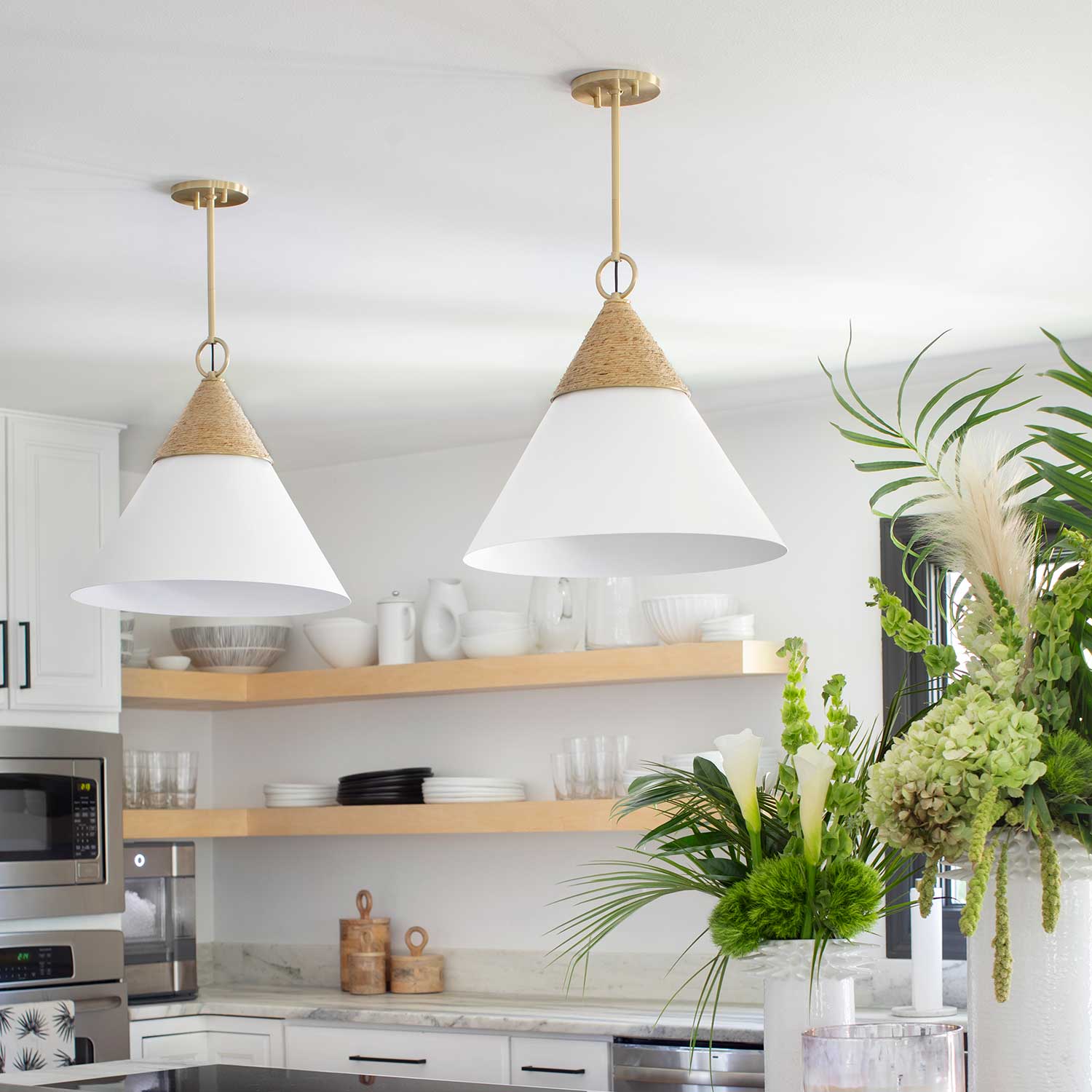 Mica - Suspension in rattan, glass and golden brass design