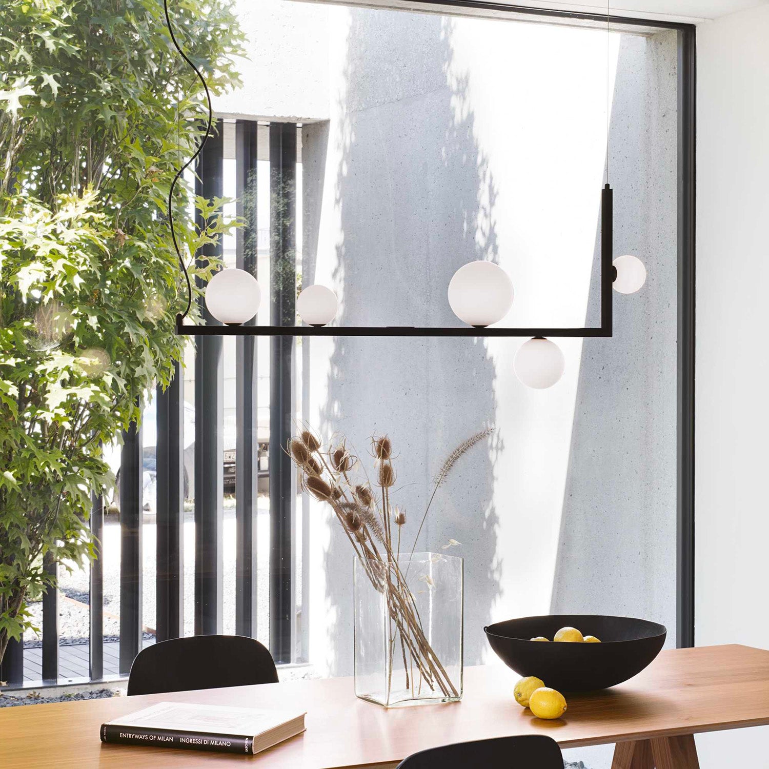 BIRDS - Moderne schwarze Pendelleuchte mit Glaskugeln