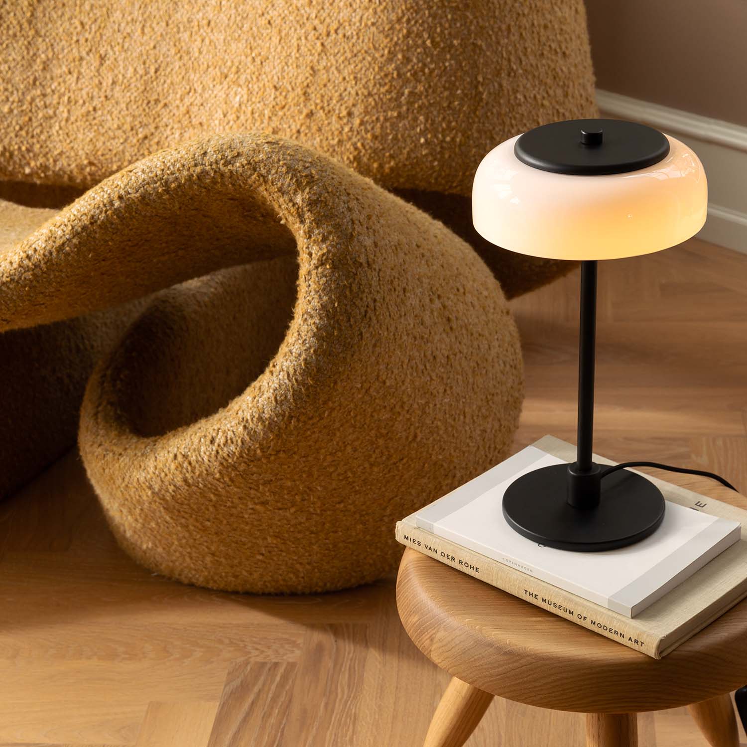 BLOSSI - Lampada da scrivania lussuosa in vetro elegante e di design