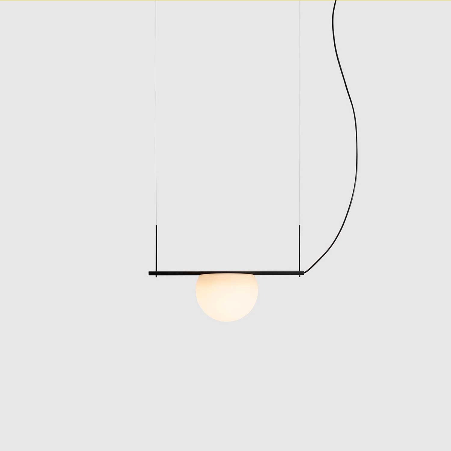 Circ - Подвесной шар из стекла для столовой в современном стиле