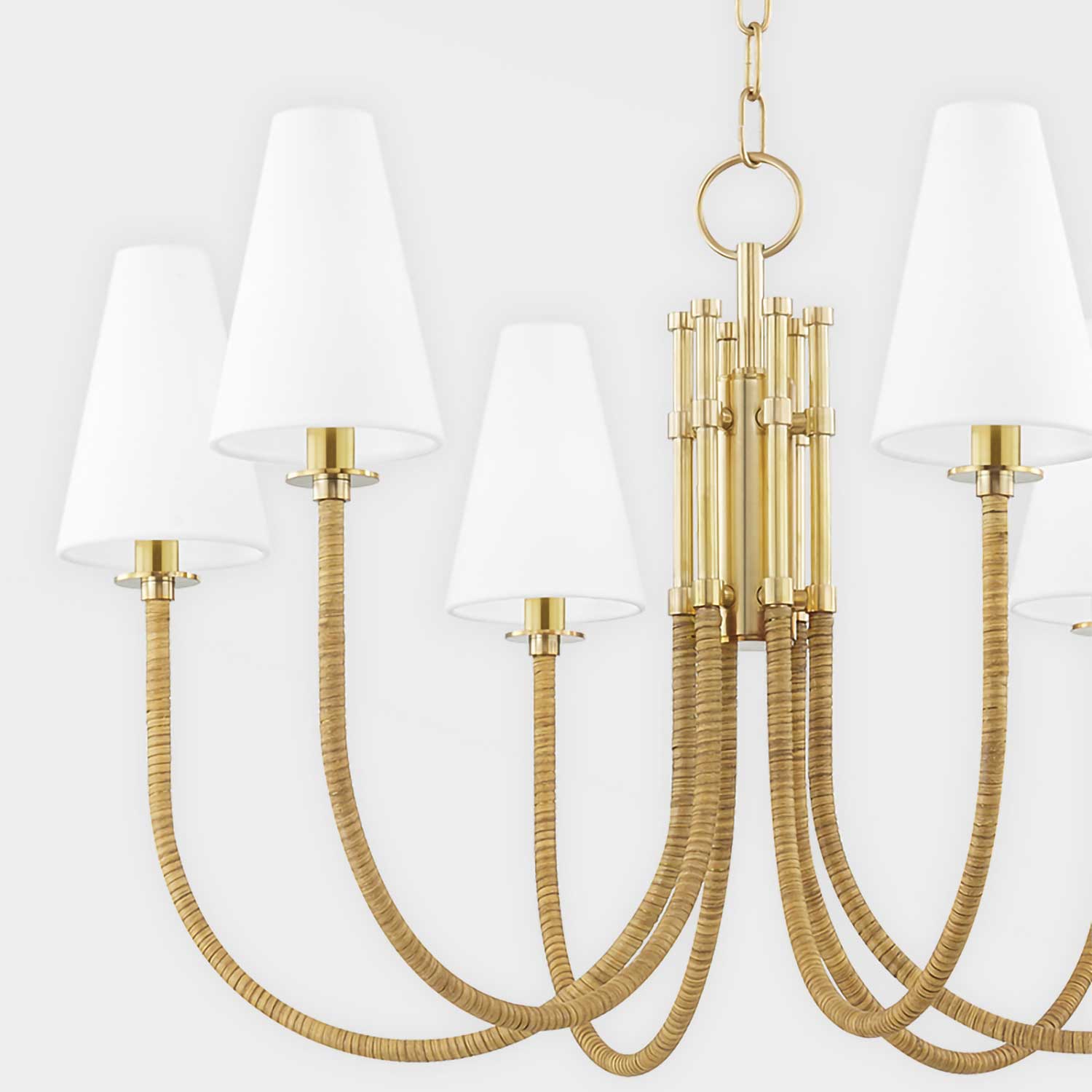 Ripley - Kronleuchter aus goldenem Messing und Rattan für ein Wohnzimmer im Ethno-Stil