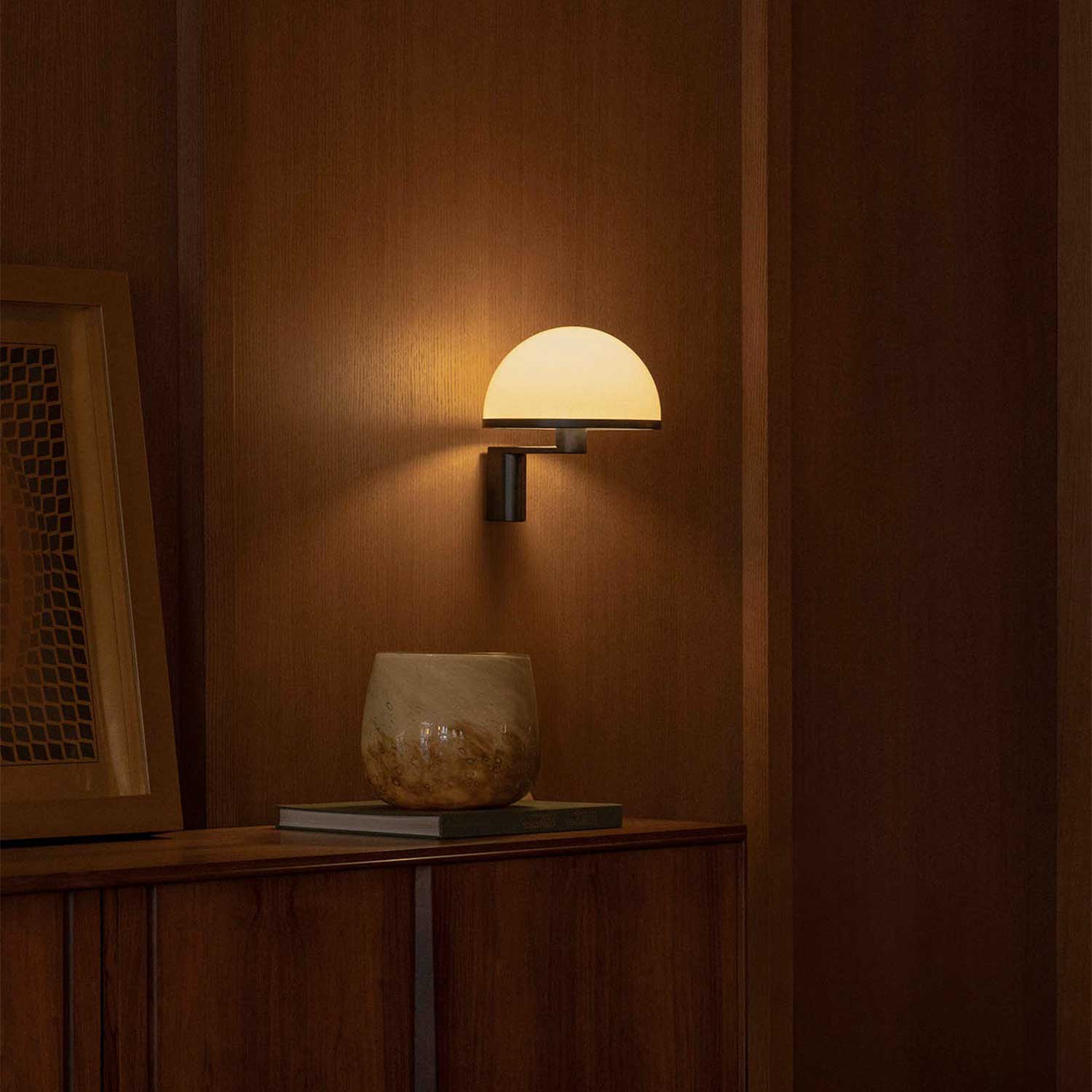 Dome - Настенный светильник в современном стиле для гостиной