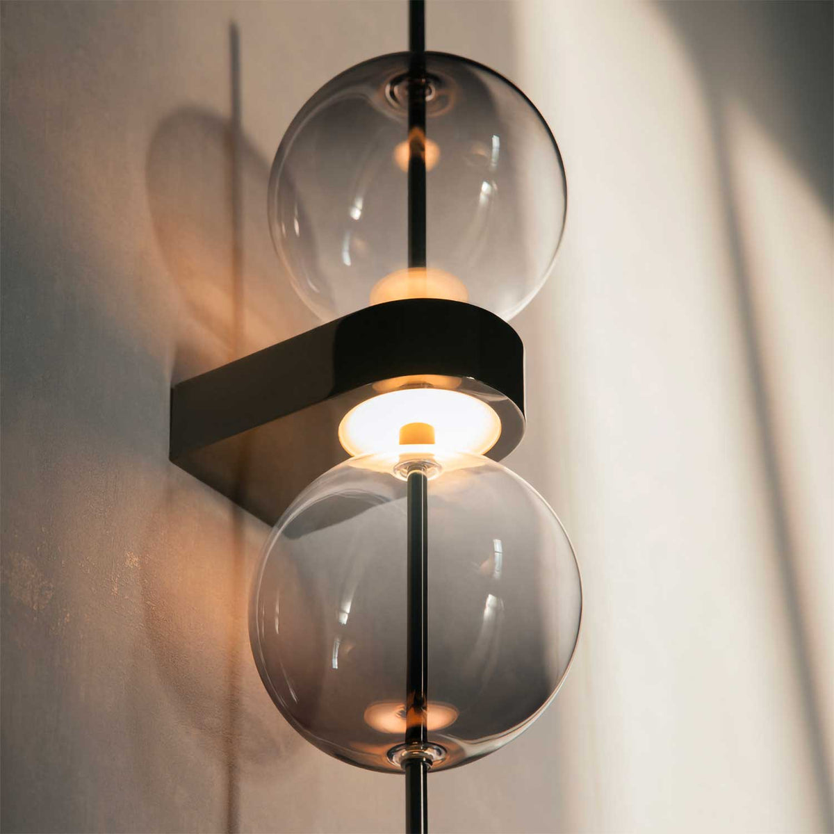 Double Moon - Applique murale LED en verre et métal
