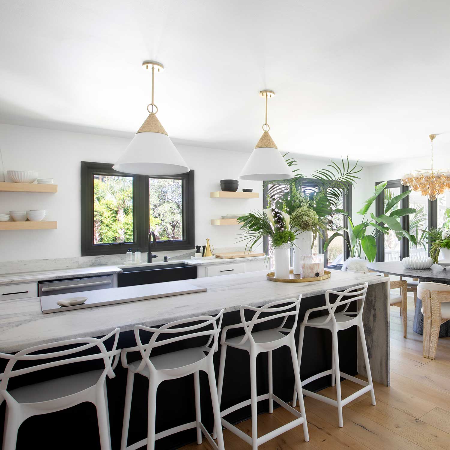 Mica - Suspension in rattan, glass and golden brass design