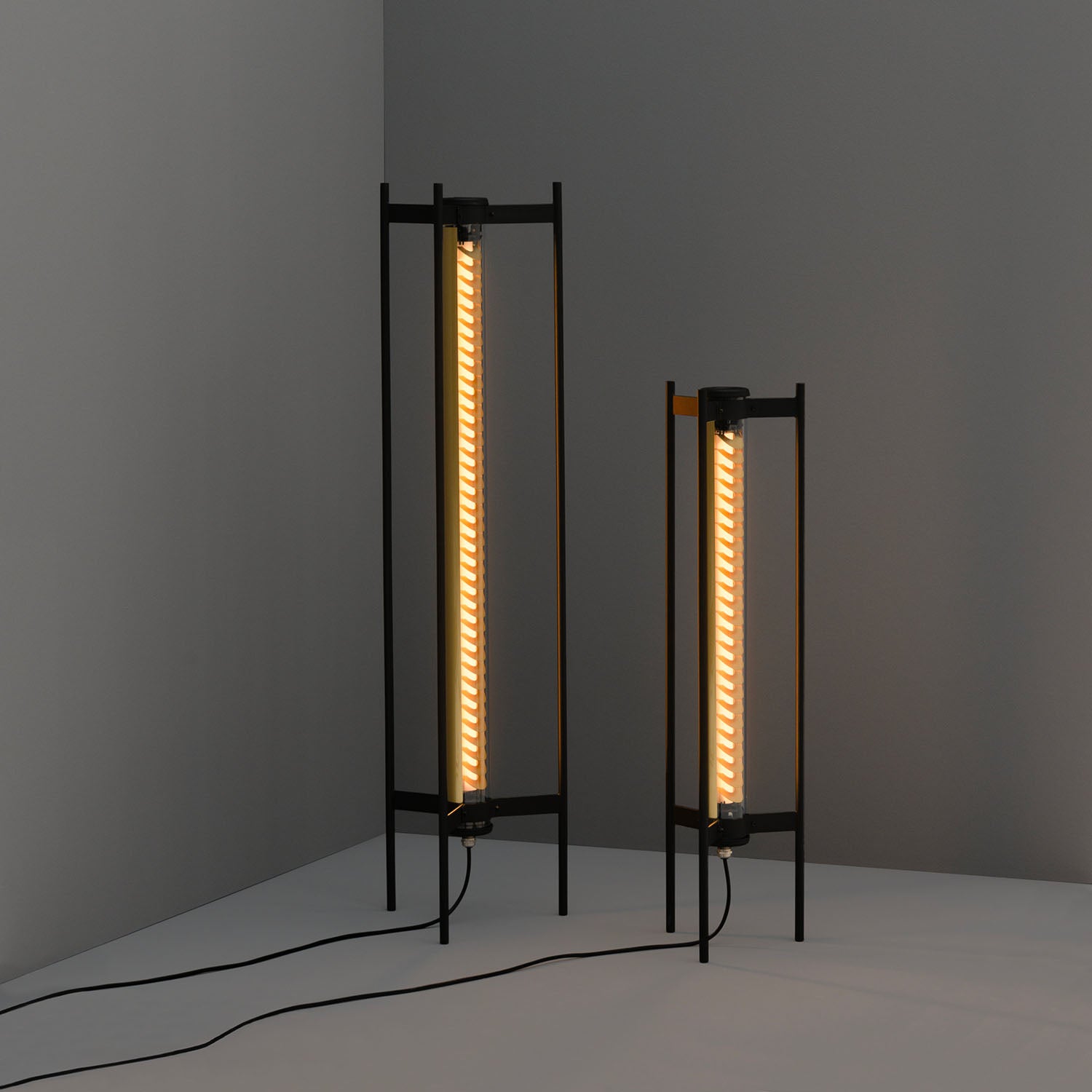 ELGAR - Steel floor lamp industrial style dimmable