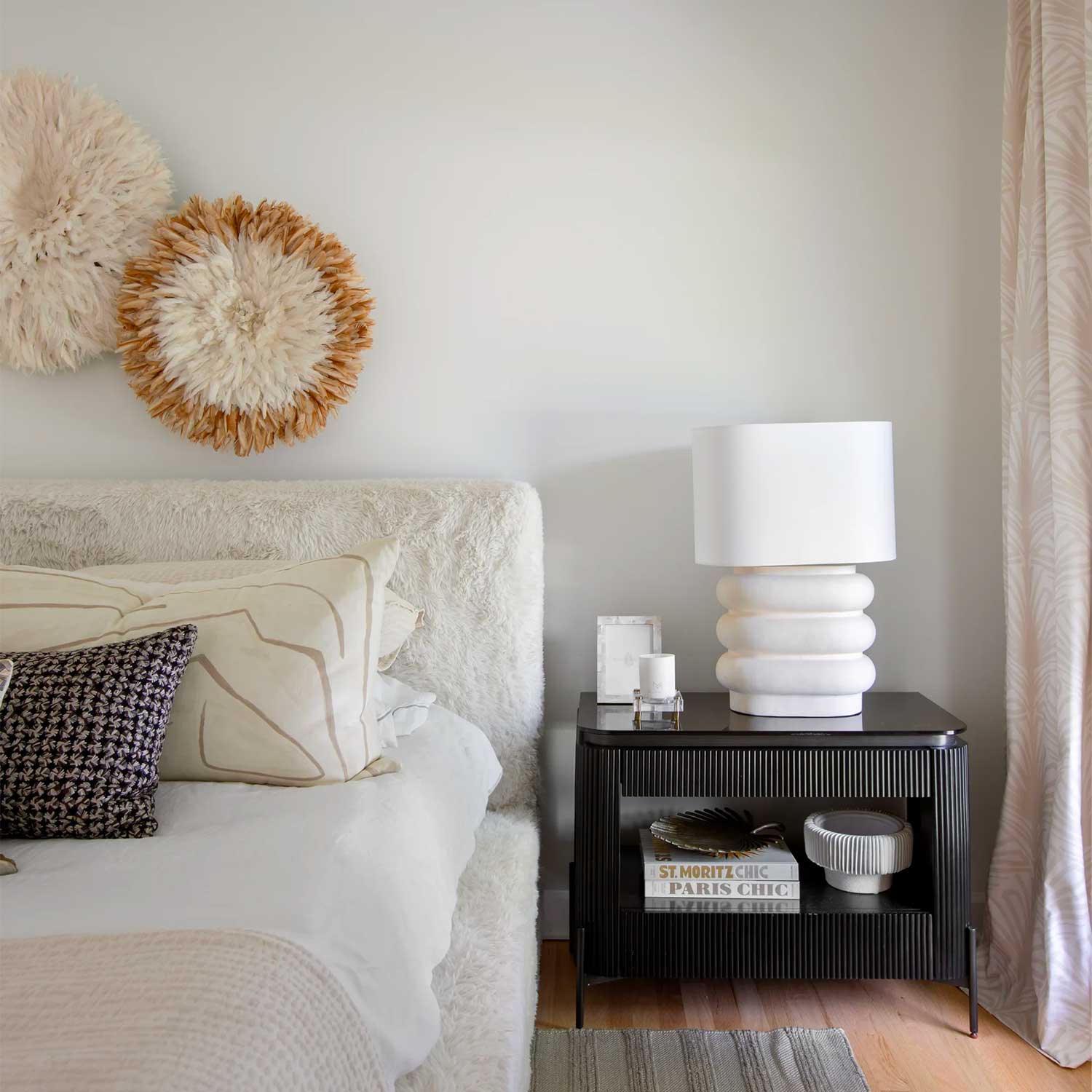 Ewing - Lampe de chevet en céramique et lin pour chambre japandi