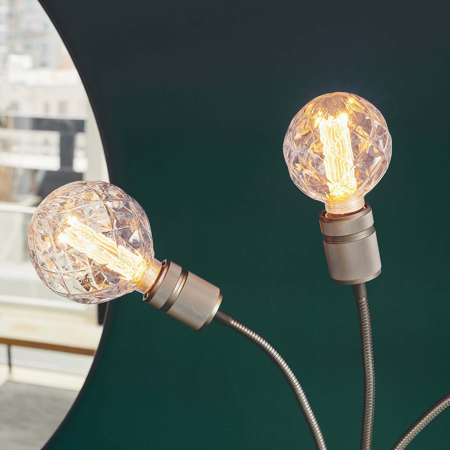 Facet Globe - Ampoule LED E27 design transparente à facettes