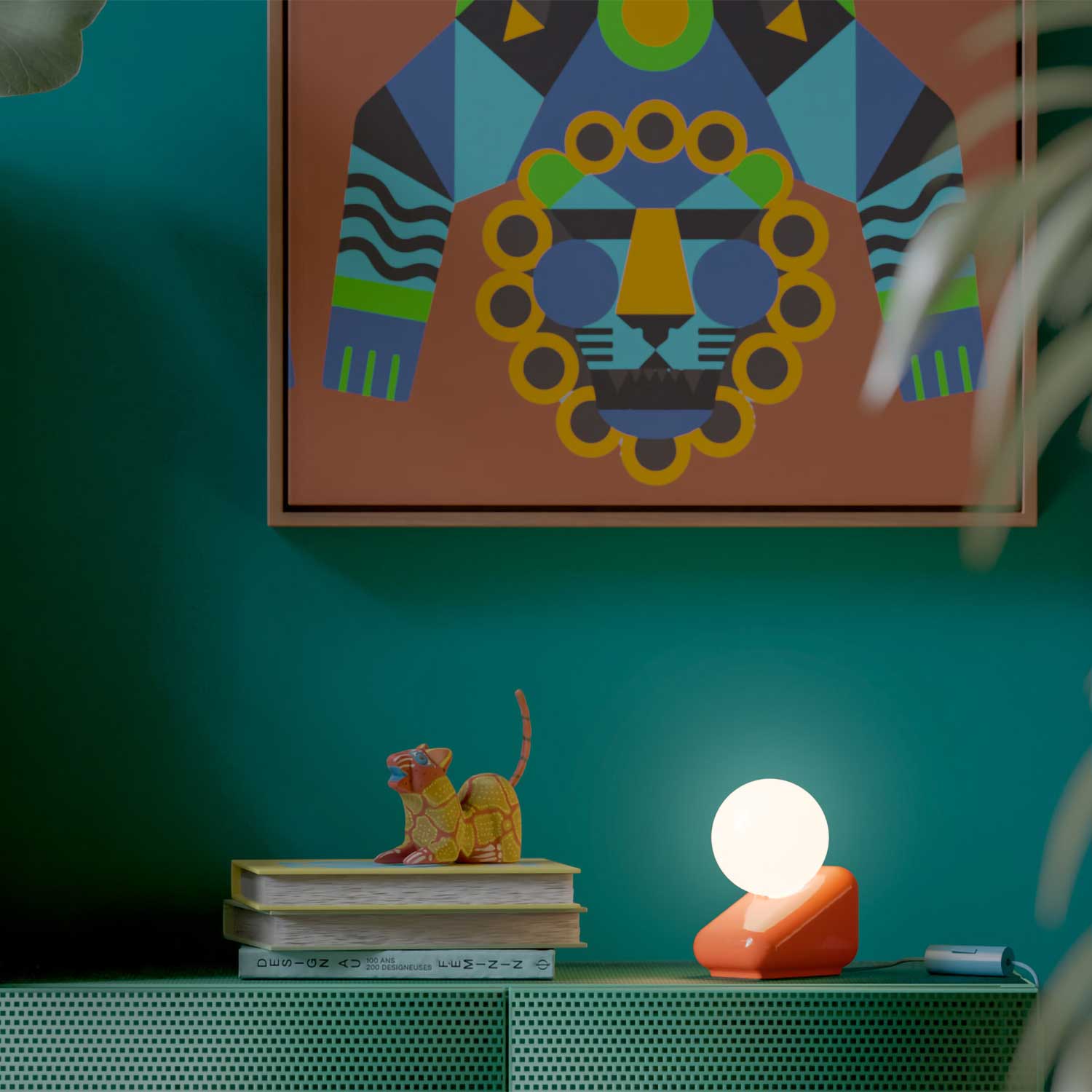 Flip - Lampe de table design en céramique coloré pour salon éclectique
