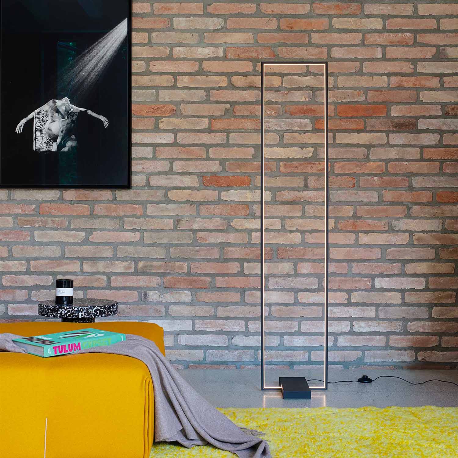 FRAME - Minimalistischer rechteckiger Stehlampe mit LED