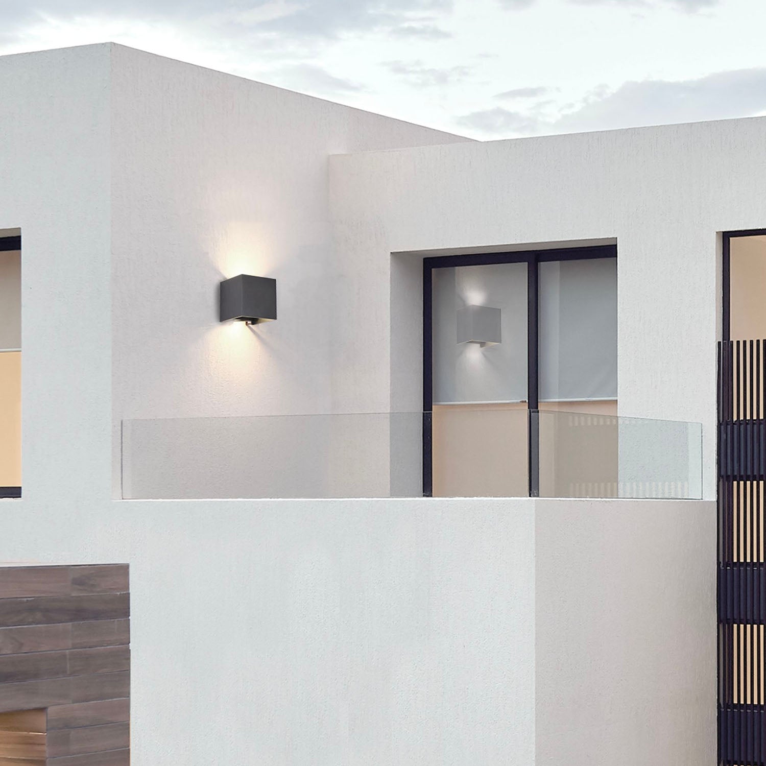 FULTON - Wall sconce cube square steel black or white design