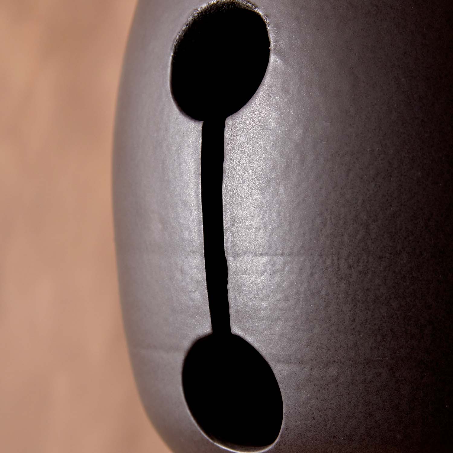 GRANNY’S - Wabi-sabi pendant light in handcrafted ceramic