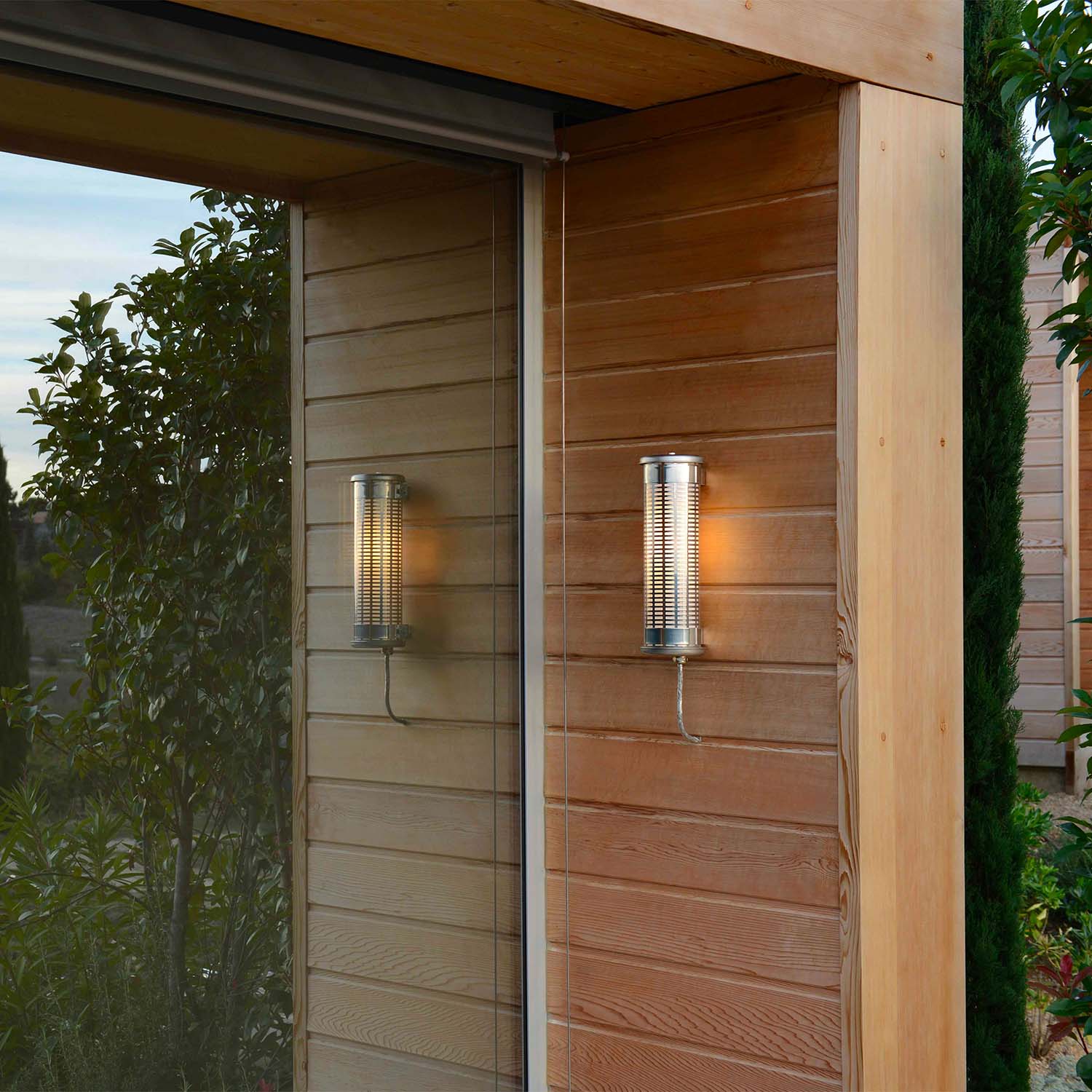 GUDE - Applique murale tube industrielle en acier étanche