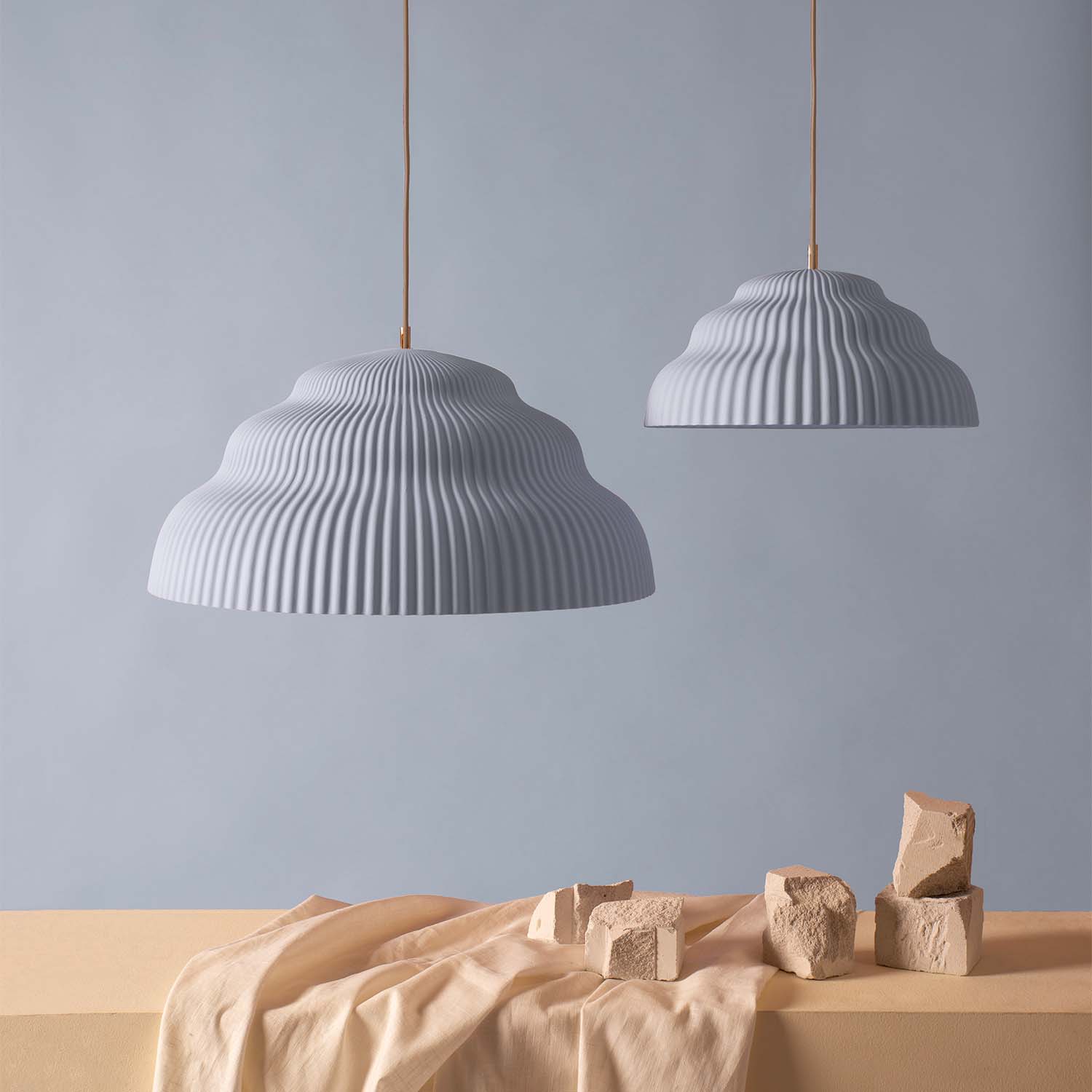 KASKAD - Suspension en céramique forme de vague
