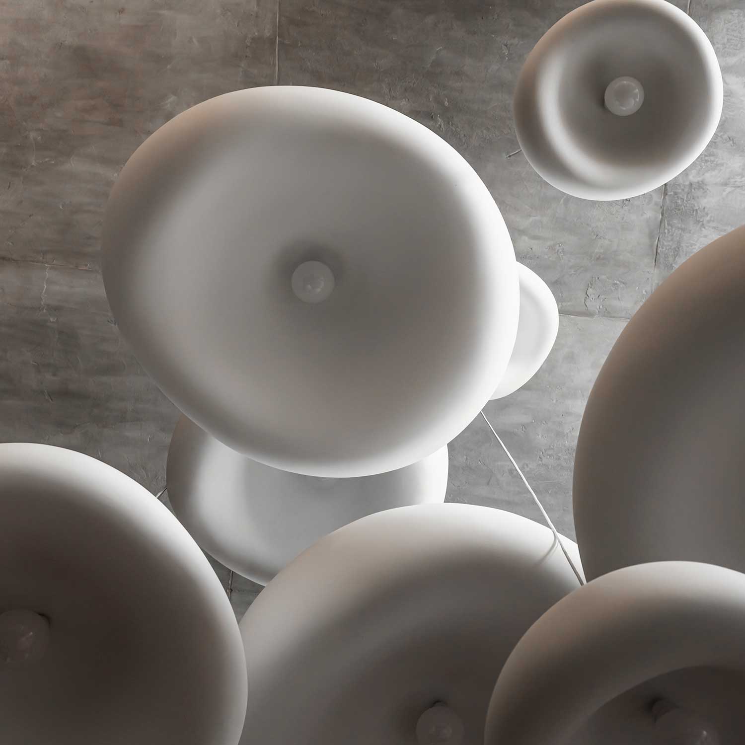 KHMARA SMOOTH - Wabi-Sabi Design Wolkenmoderner Kronleuchter