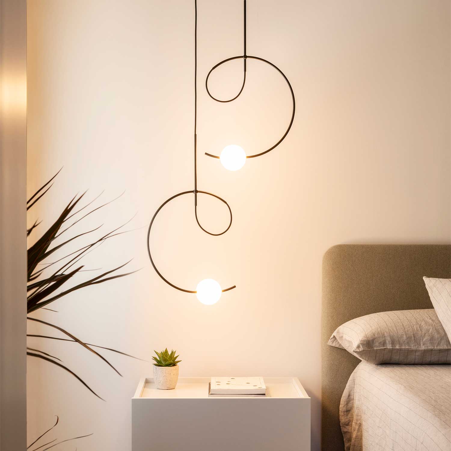 Loop - Sospensione in metallo design minimalista per soggiorno