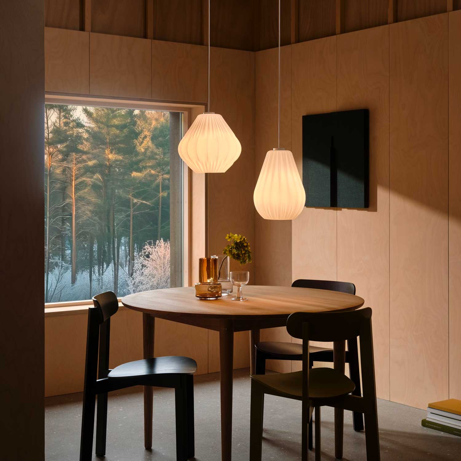 Maluca - Suspension en verre blanc design vintage